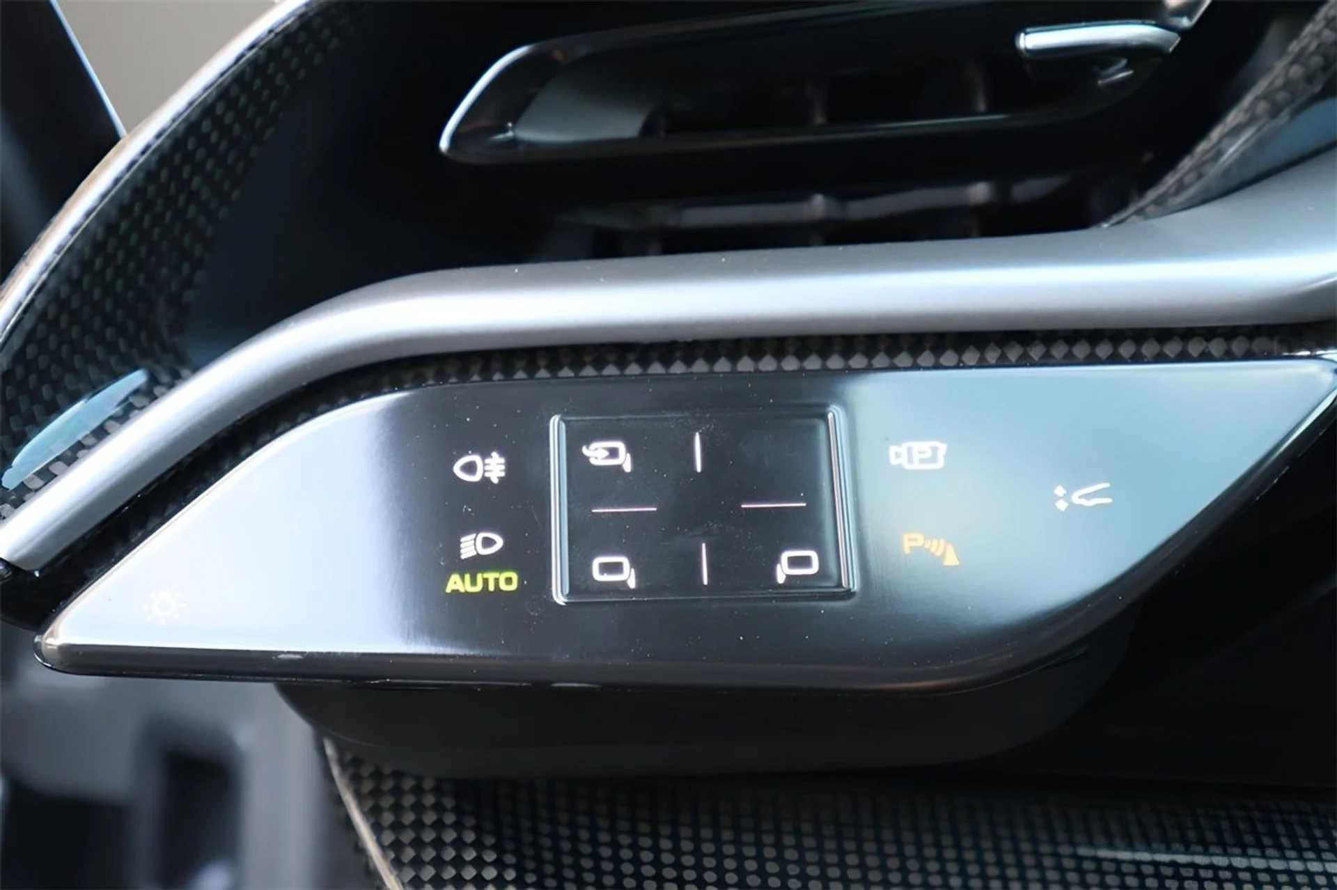 mph022_2288789742_23_1f82aea012