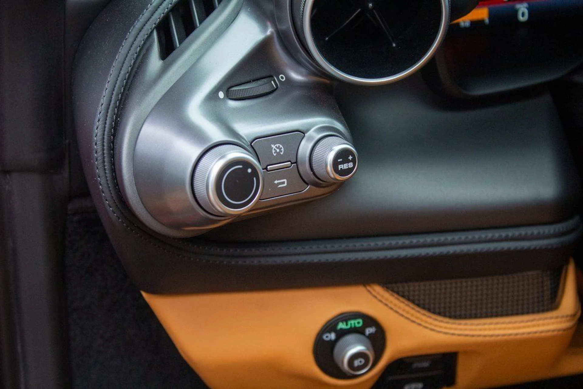 mph022_2291436693_7f7c350f8770d66cac250842a086c66f_ad2bc8debe