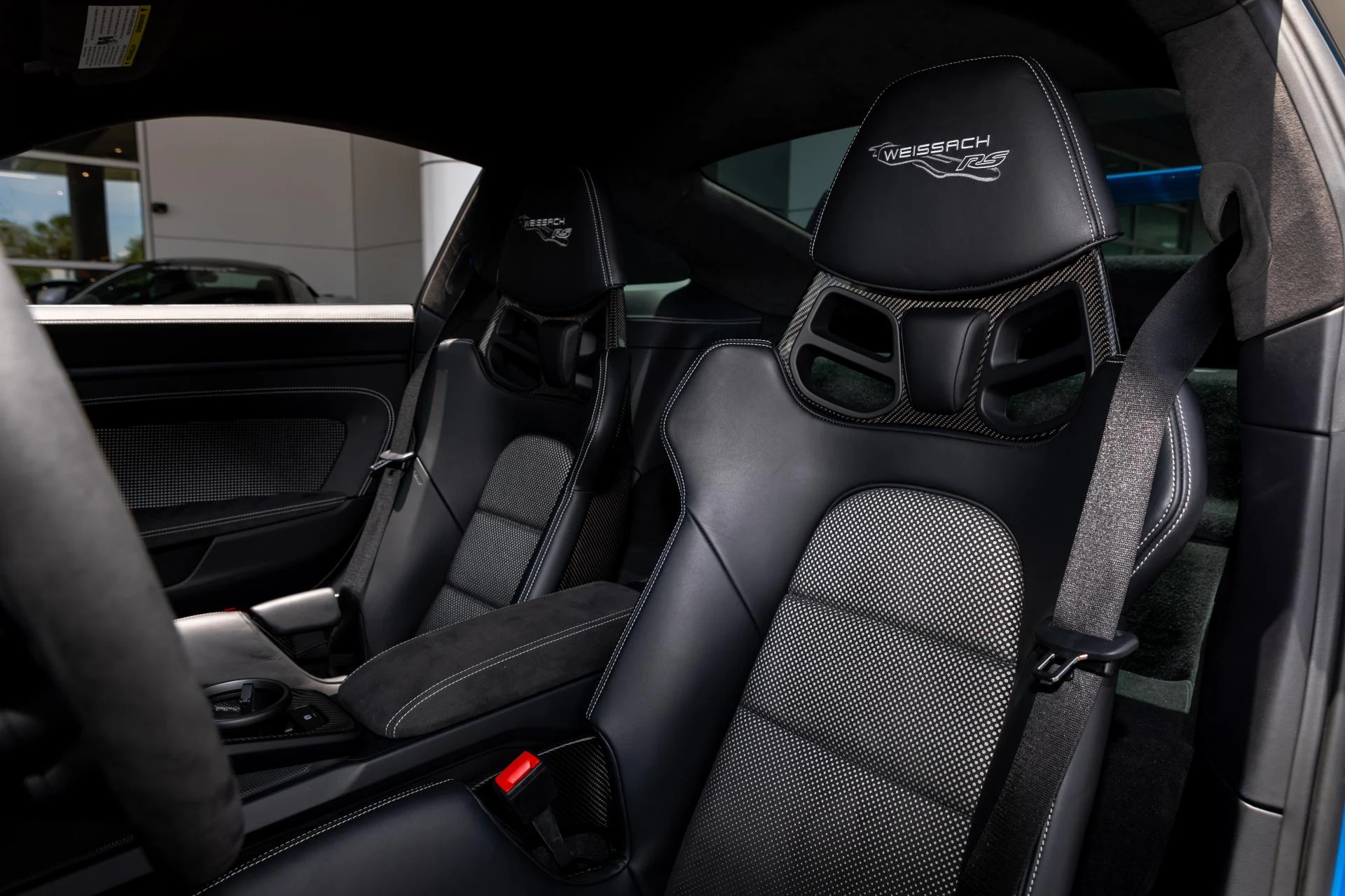 mph022_2293656012_551_p23_l_dc2963fe8d