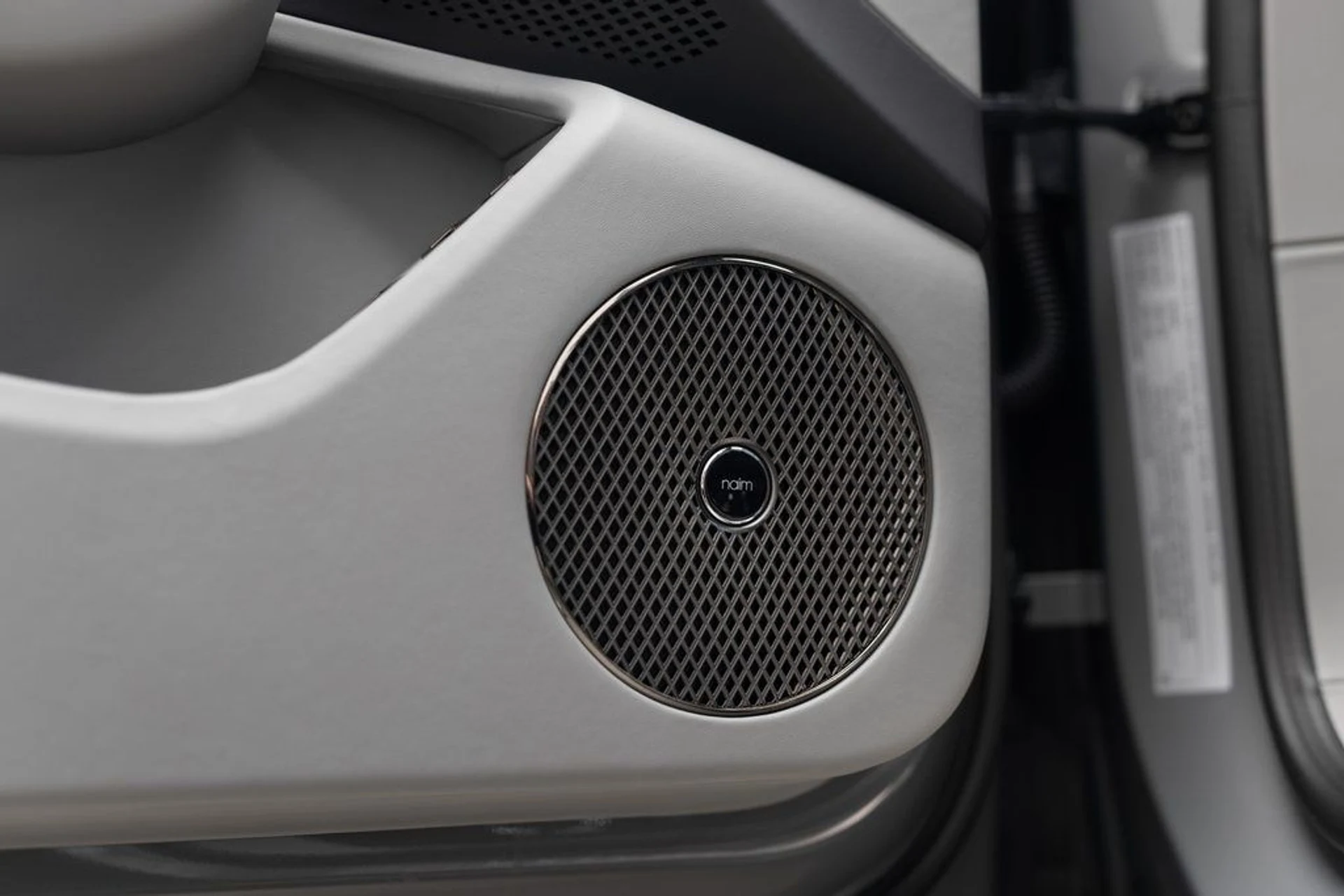 mph022_2299436603_055faa37edc21b4b9b4b3fde45bc0493x_ea655ae493