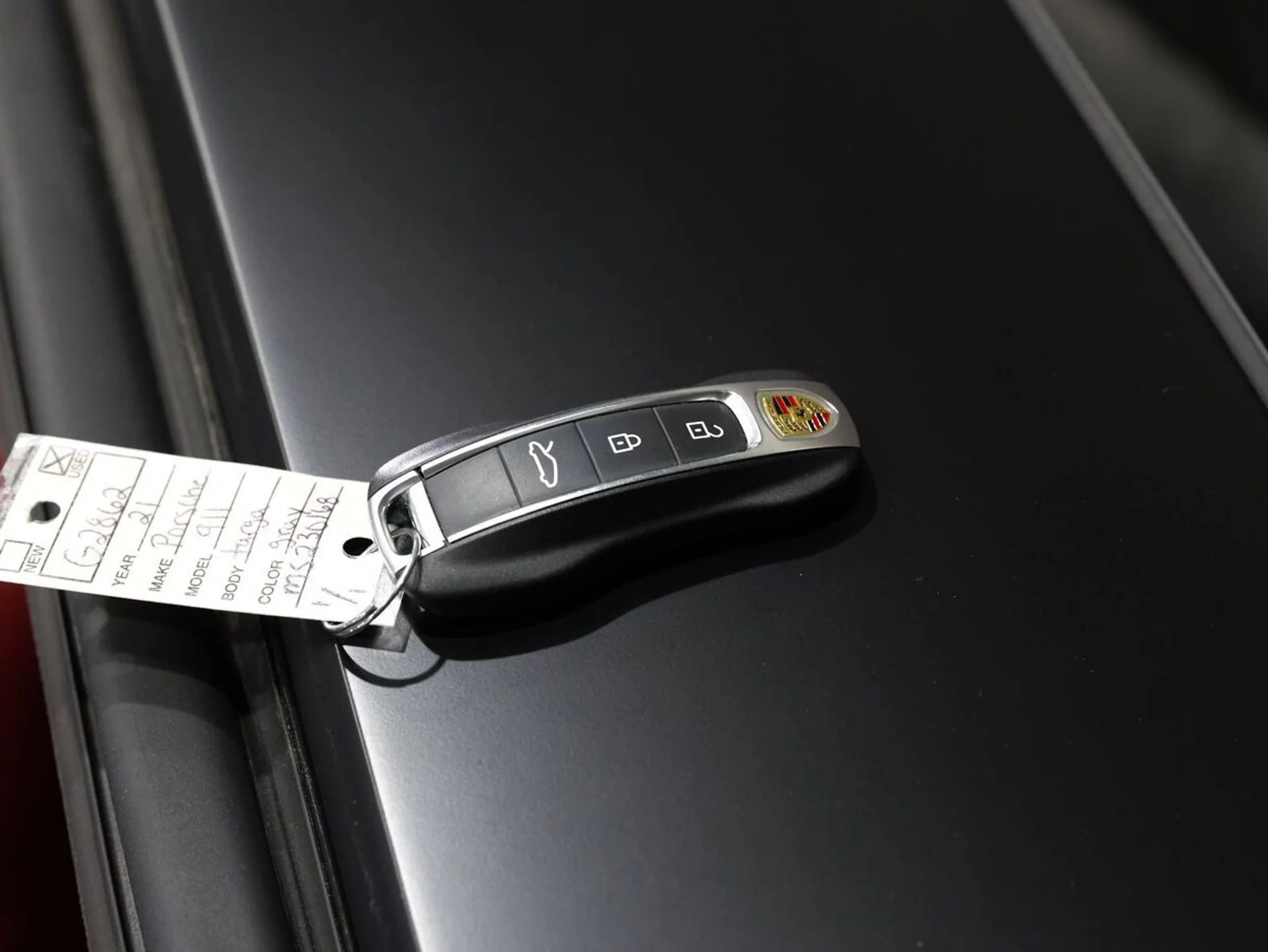 mph022_2300660818_zbd0euz50bdltxgujzoo4u5zygv3_2e34557116