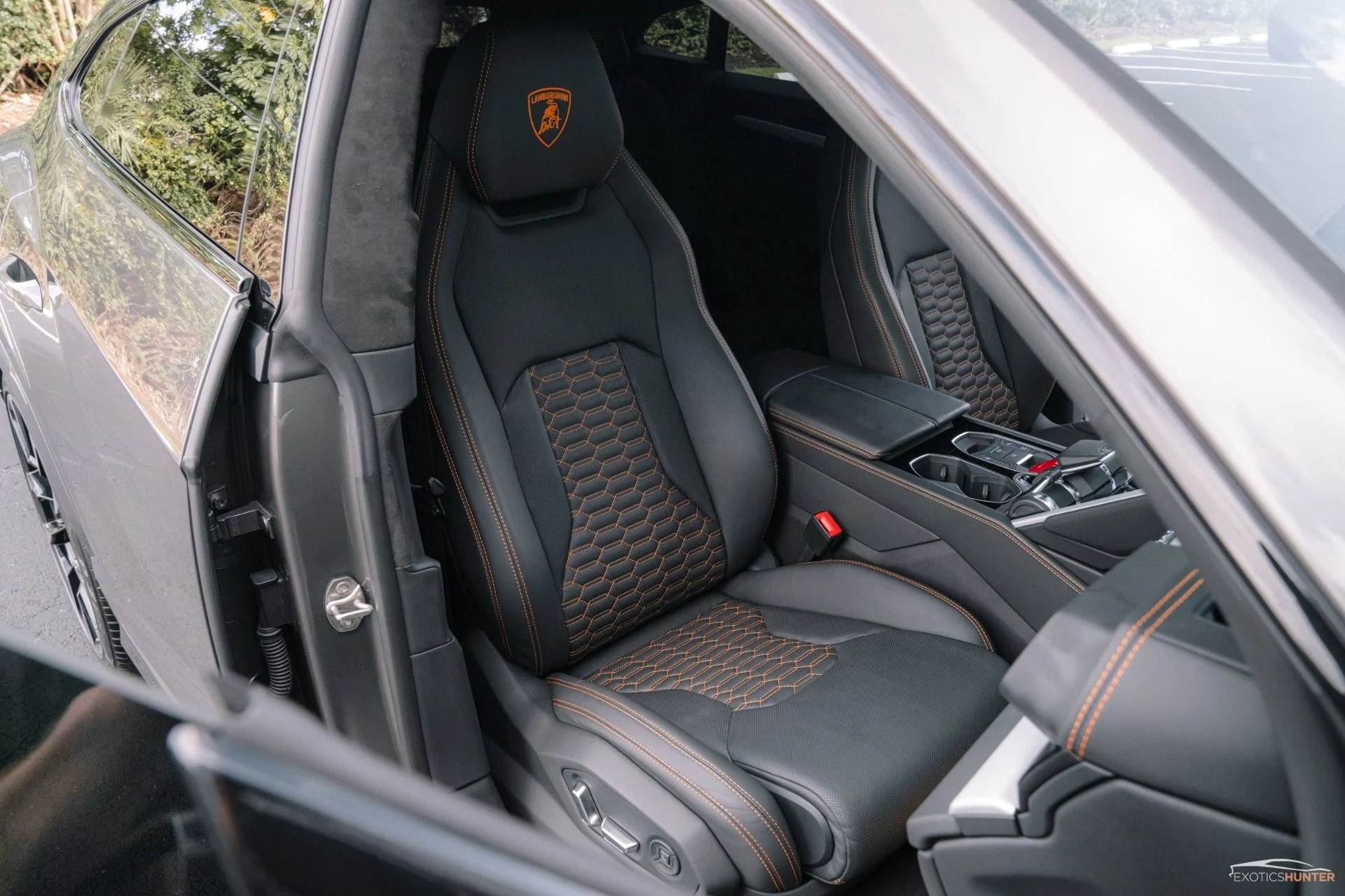 mph022_2312083270_Used_2021_Lamborghini_Urus_w_Bang_Olufsen_Advanced_Sound_Parkassist_1758750772_0dc94be4d1