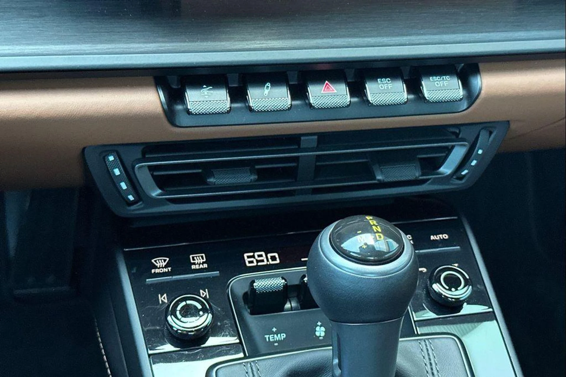 mph022_2318574283_r_Ukbymn_Tu5t_BVWX_Xewlh1jd7j_Qo_086bacfd1e