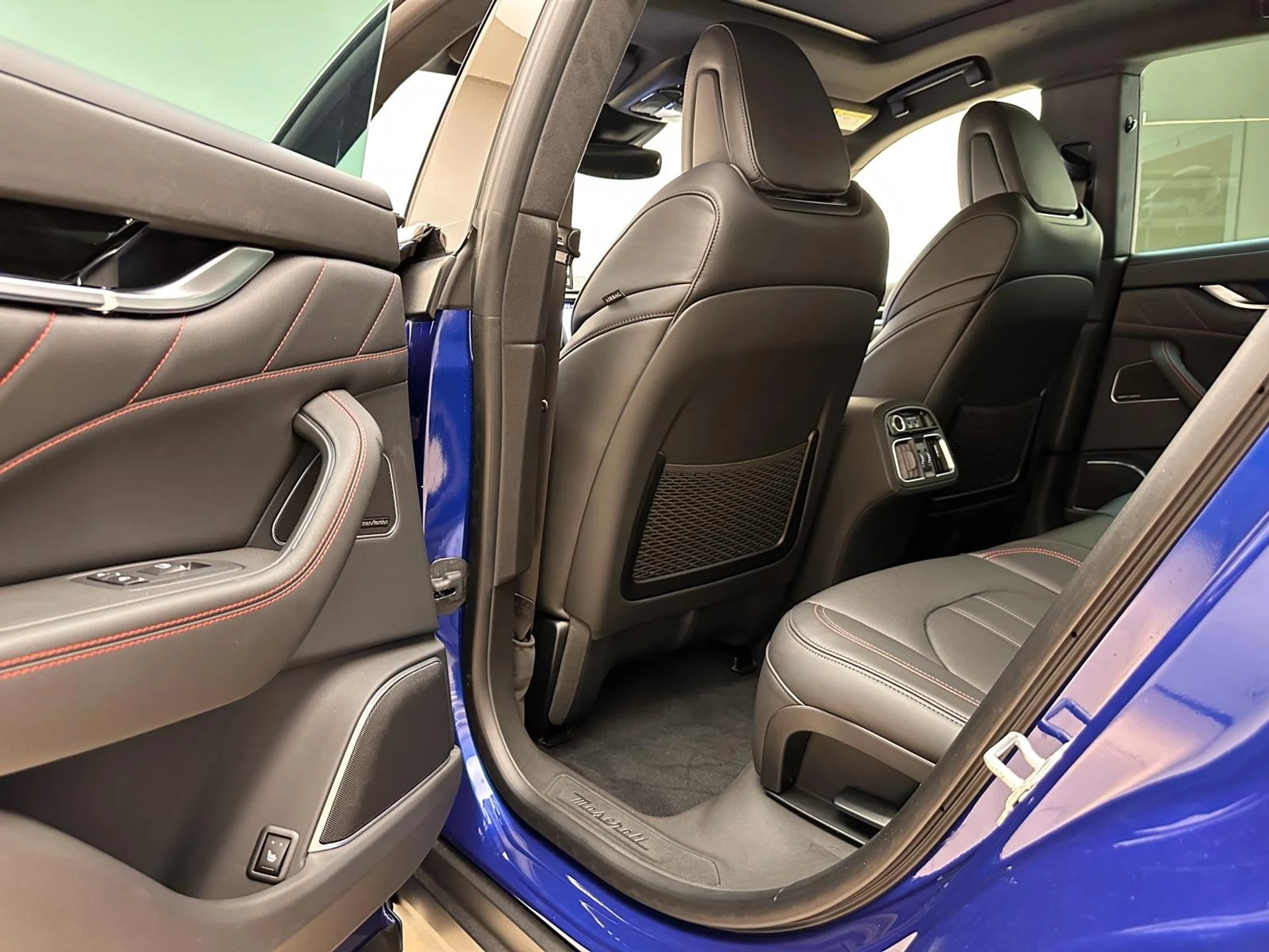 mph022_2326602384_New_2024_Maserati_Levante_GT_1753160754_ba3554e818