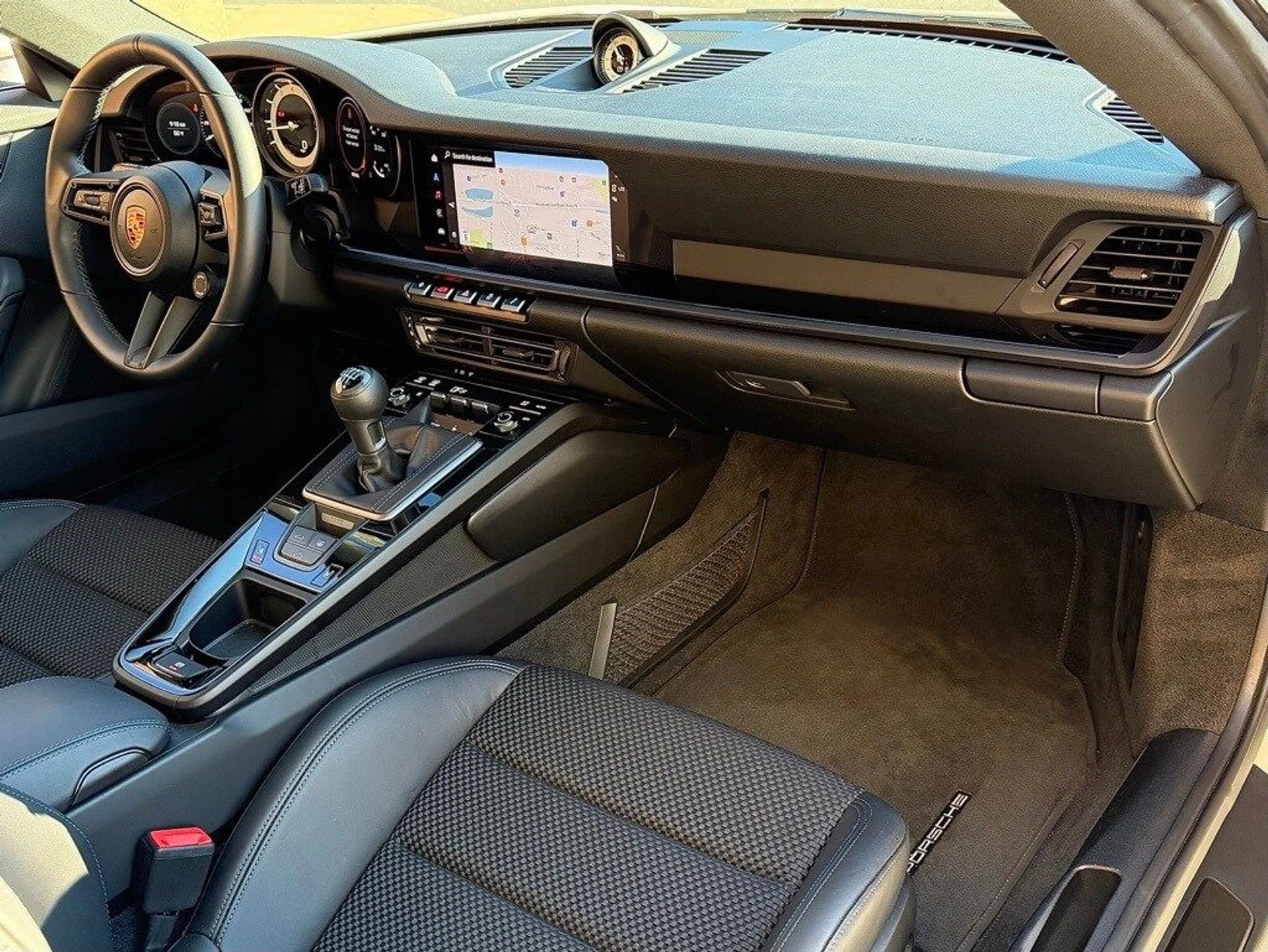 mph022_2331212862_906d5a38fbf4b96267d103dd46fd08a2x_8ebf0f8c97