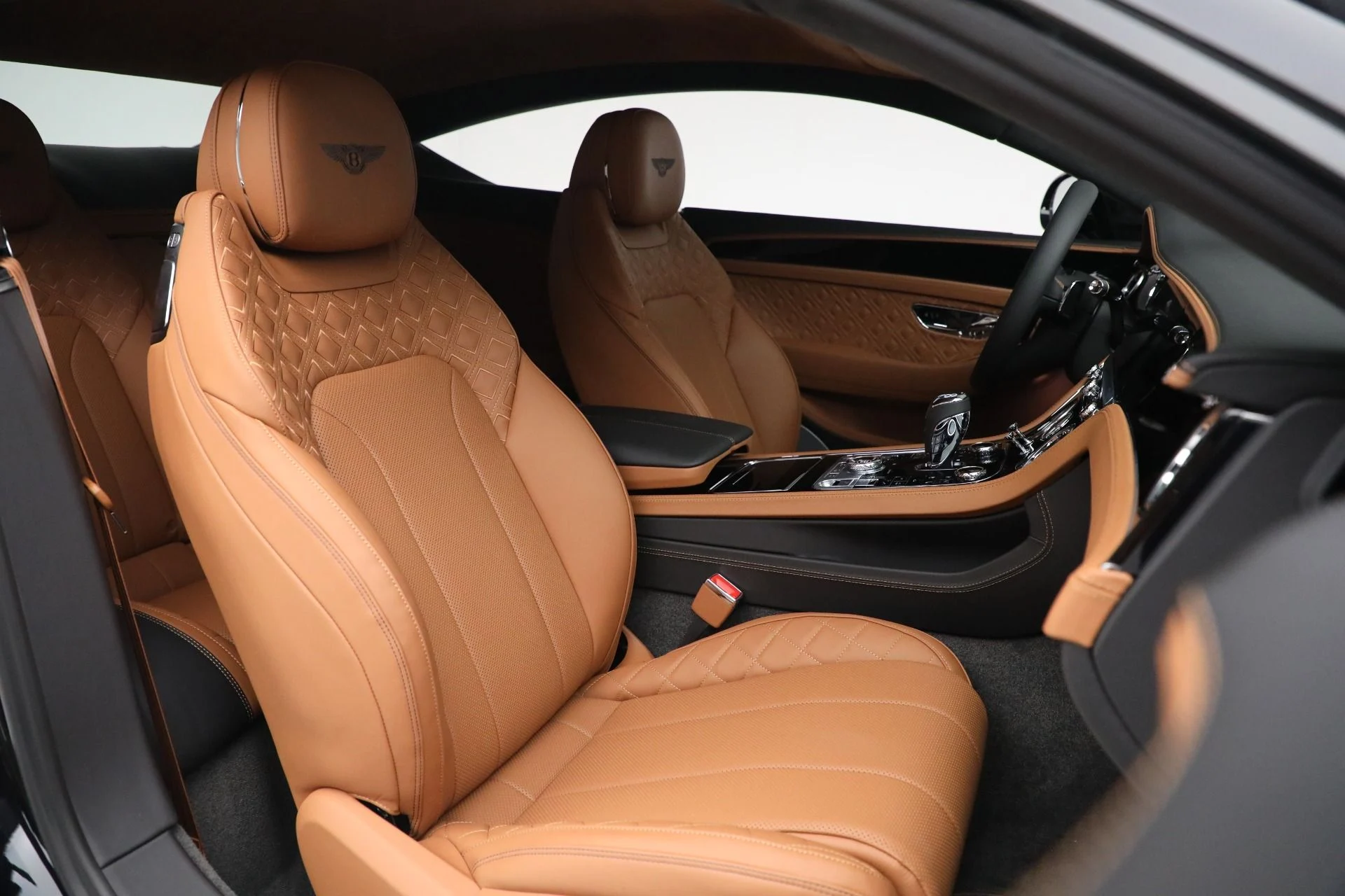 mph022_2336142694_Used_2022_Bentley_Continental_GT_V8_1661555518_4a8f561883
