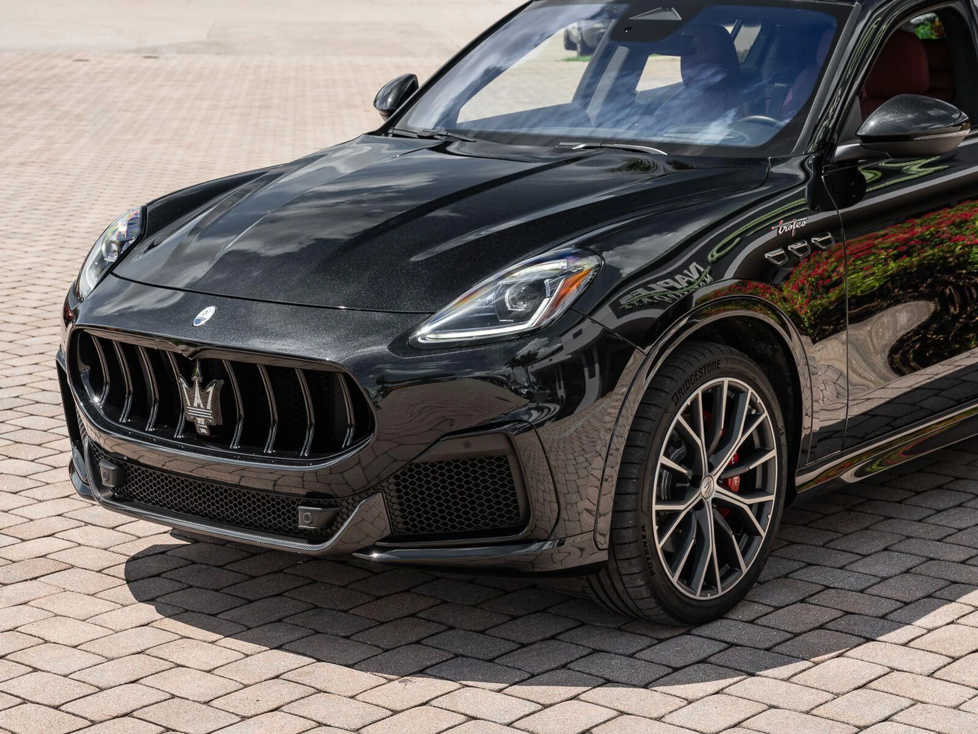 mph022_2337380806_Used_2023_Maserati_Grecale_Trofeo_1785960054_20591db6fc