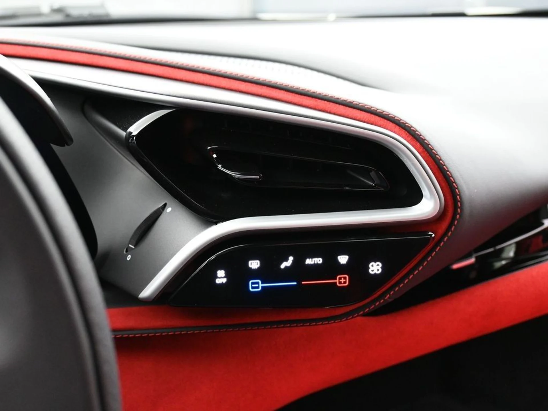 mph022_2337903956_image_22_541300e575