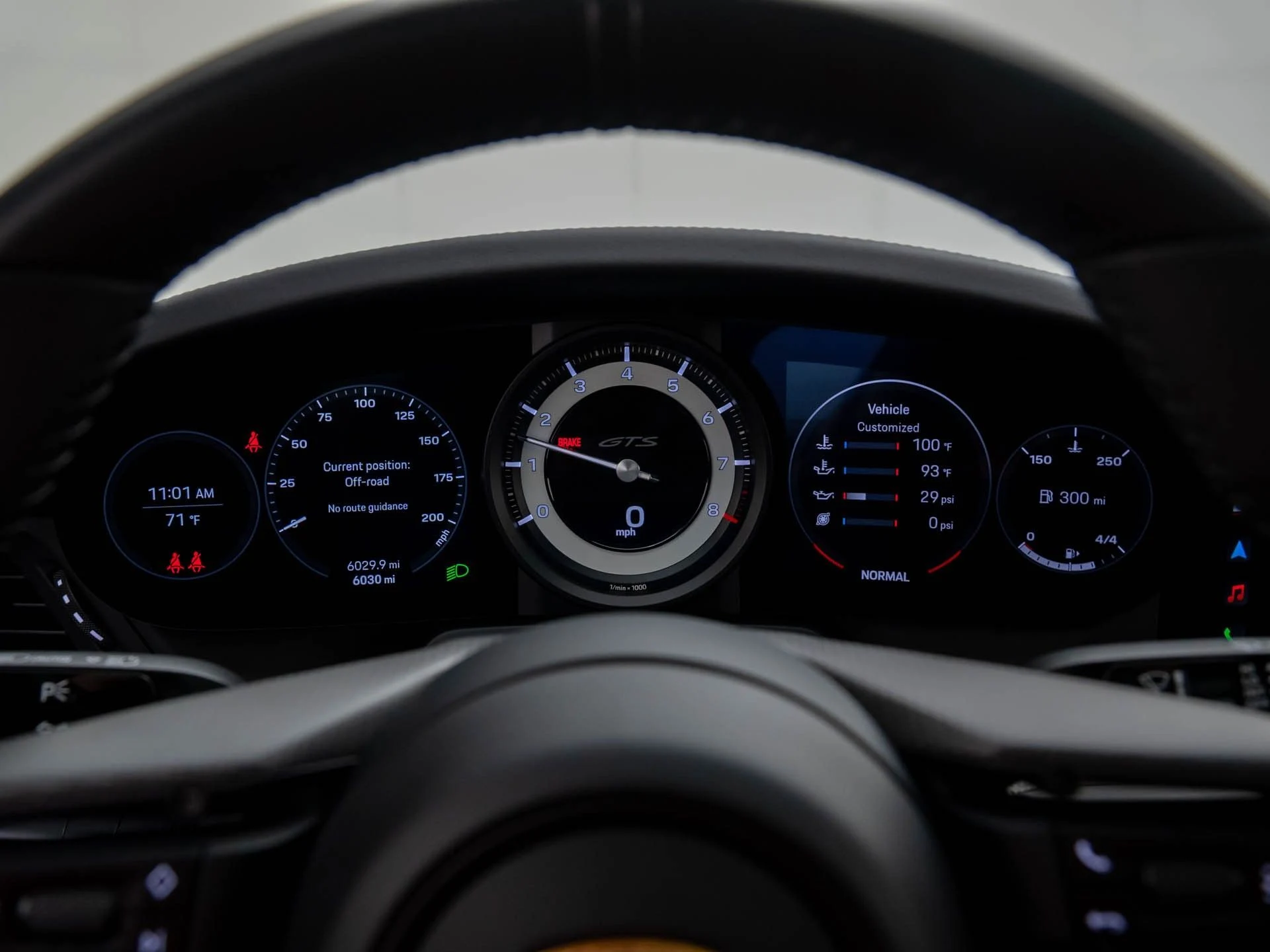 mph022_2338240735_ef4dd801e981d94f92ddd5aa88a03aa9x_f3a03729b0