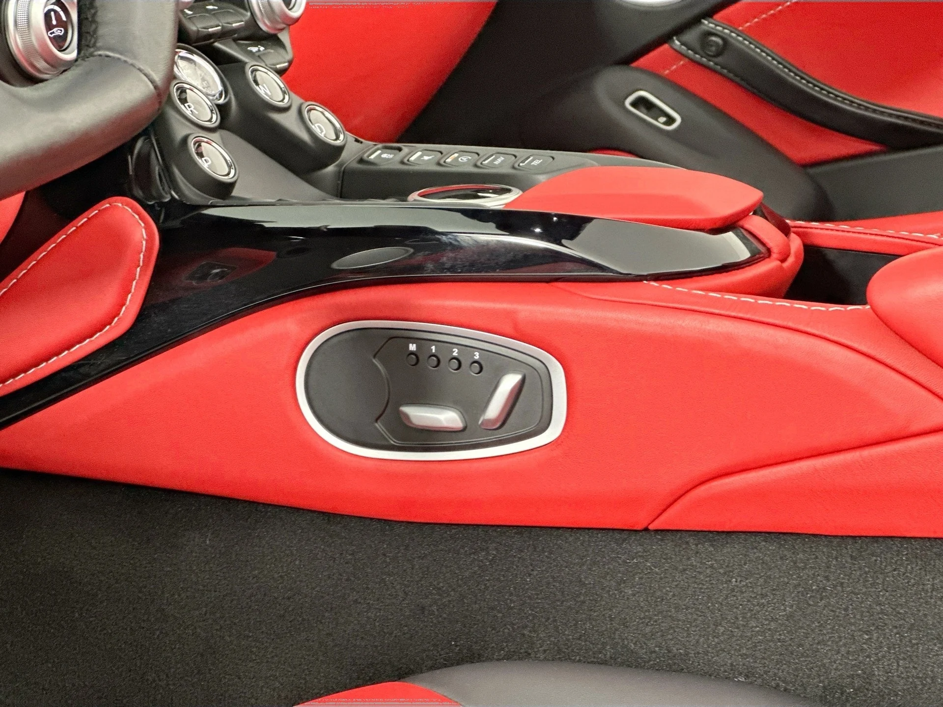 mph022_2349277102_23_886d1d9df8