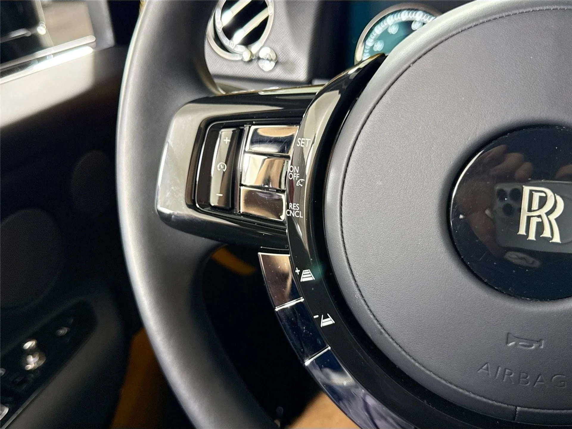 mph022_2350507636_ca673e66f580ccfcd25b0203d56d0911_a0e56716e6