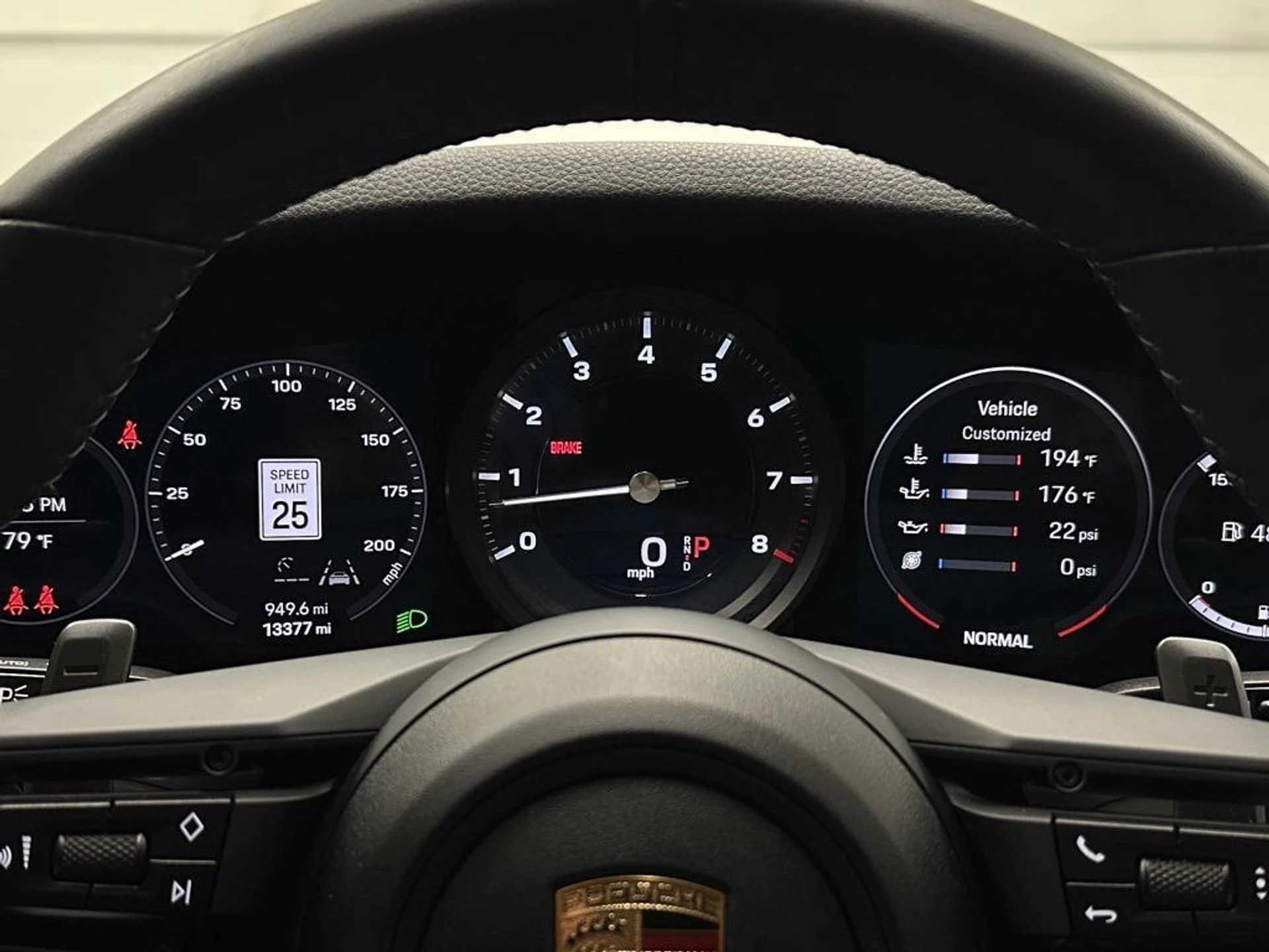 mph022_2351653608_i5o2_K_q_MPL_Cb_Fmdxj_AF_Pc827_UWY_a6d59525db