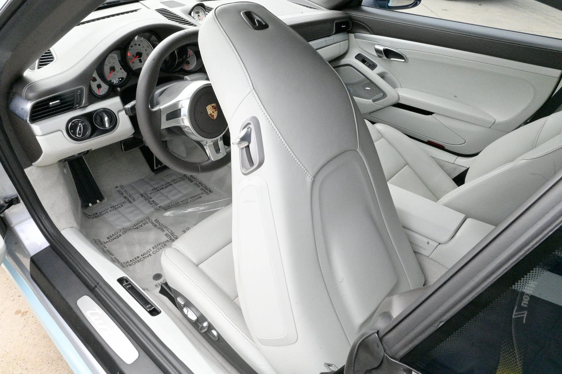 mph022_2352025519_1c612711388c4f5e9a22e3113a5f15f1_8595c77317