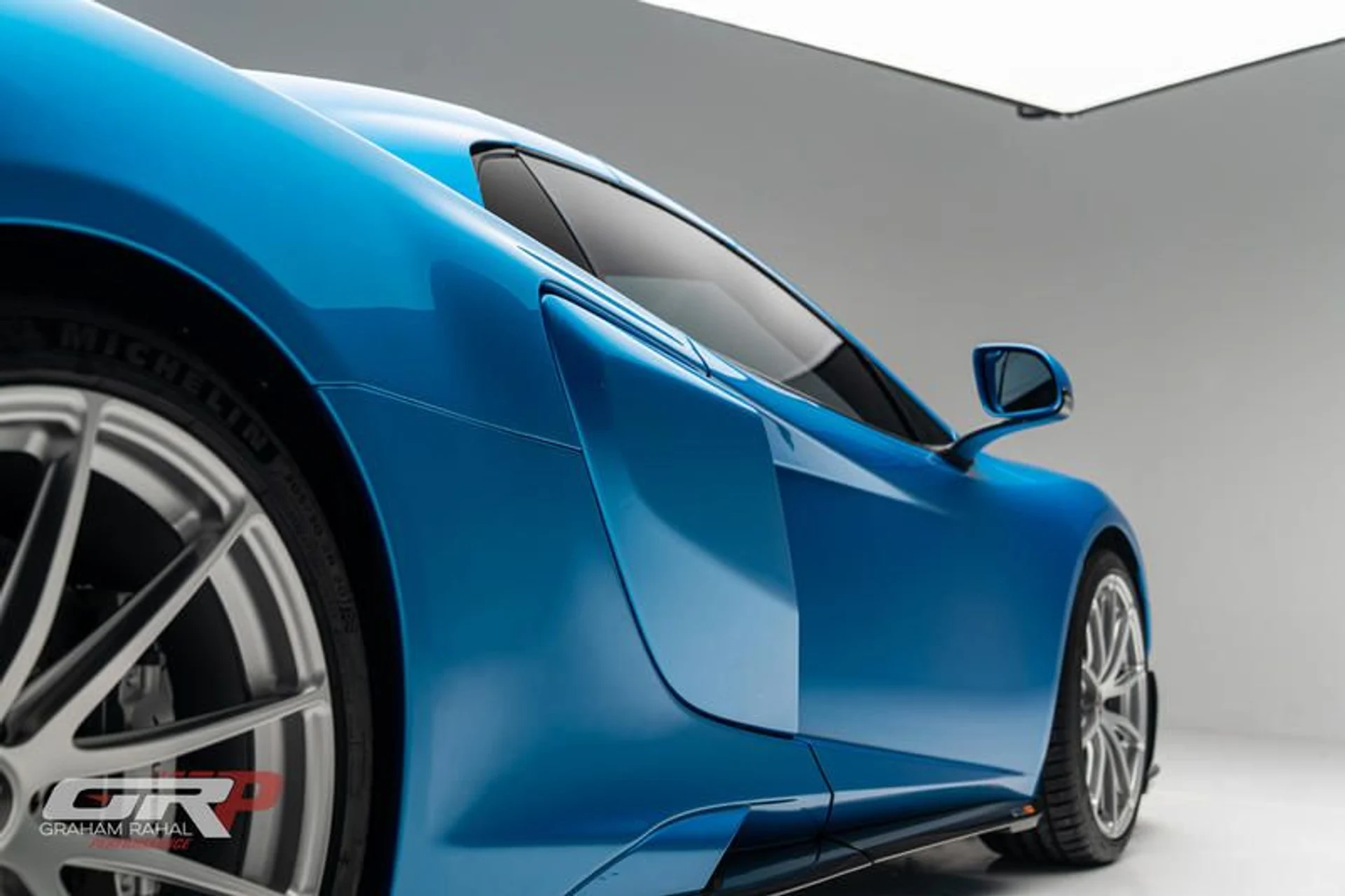 mph022_2353488816_17_EB_259_B_0_C3_C_4_E1_A_8750_9_B80_BDC_49738_bcd5243112