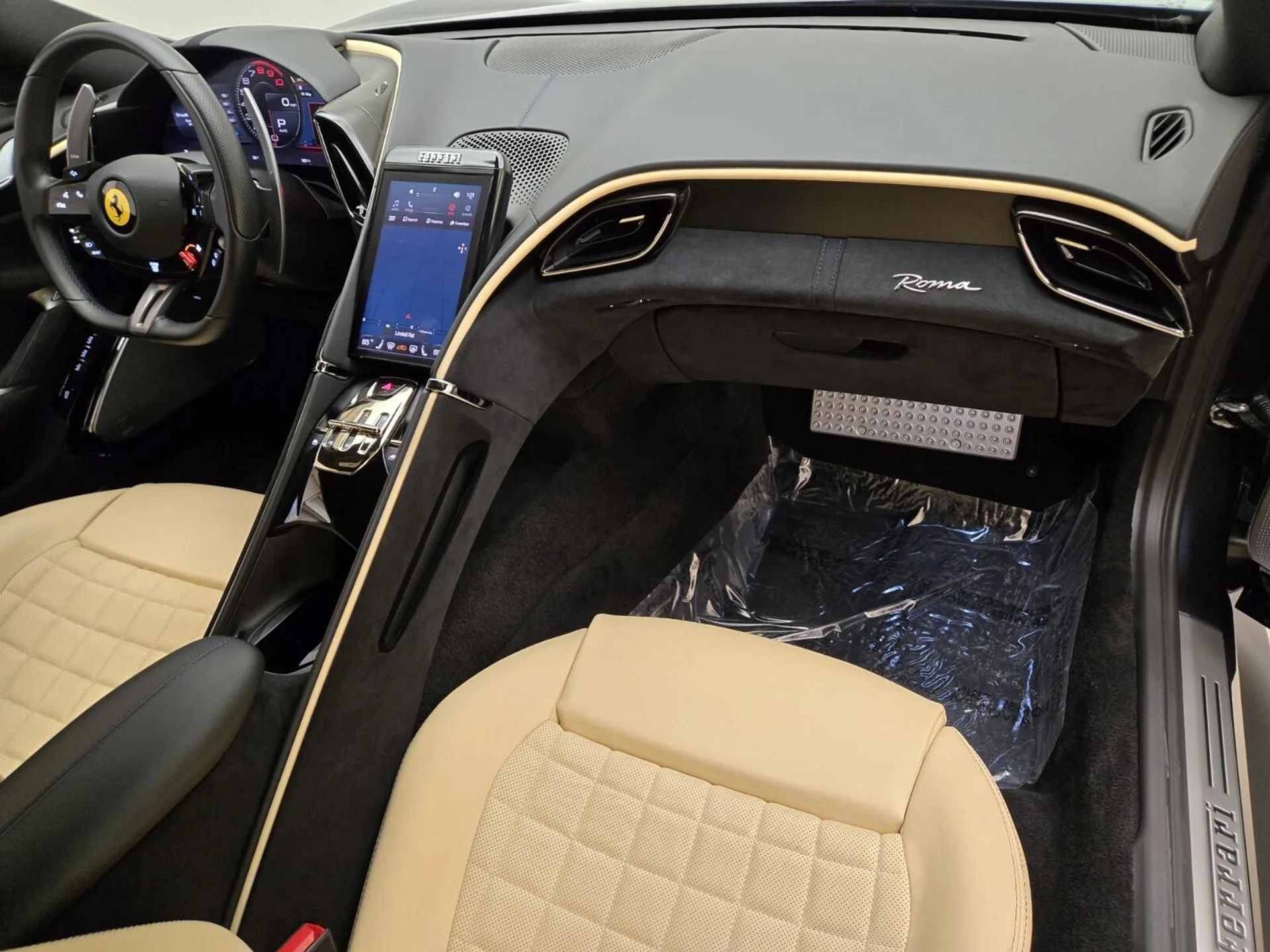 mph022_2354853495_Used_2021_Ferrari_Roma_1770273924_0ee4a53261