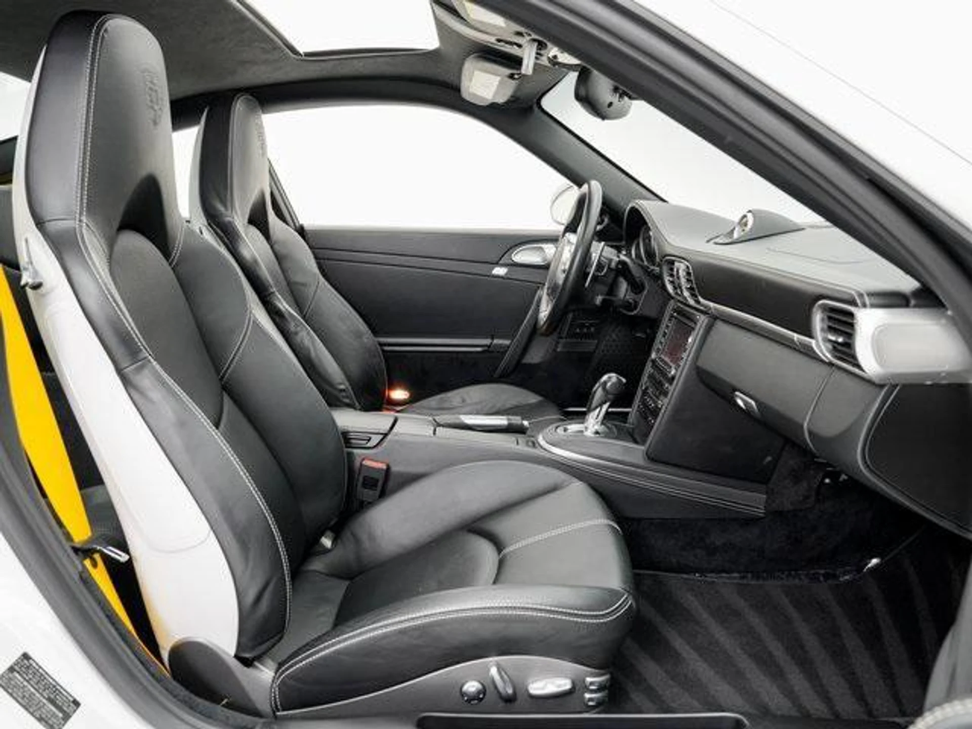 mph022_236409058_N3_Hy_Fn448_Ubc_Hexc_Yl_A3ns_Ue_Rs_dad0b38092