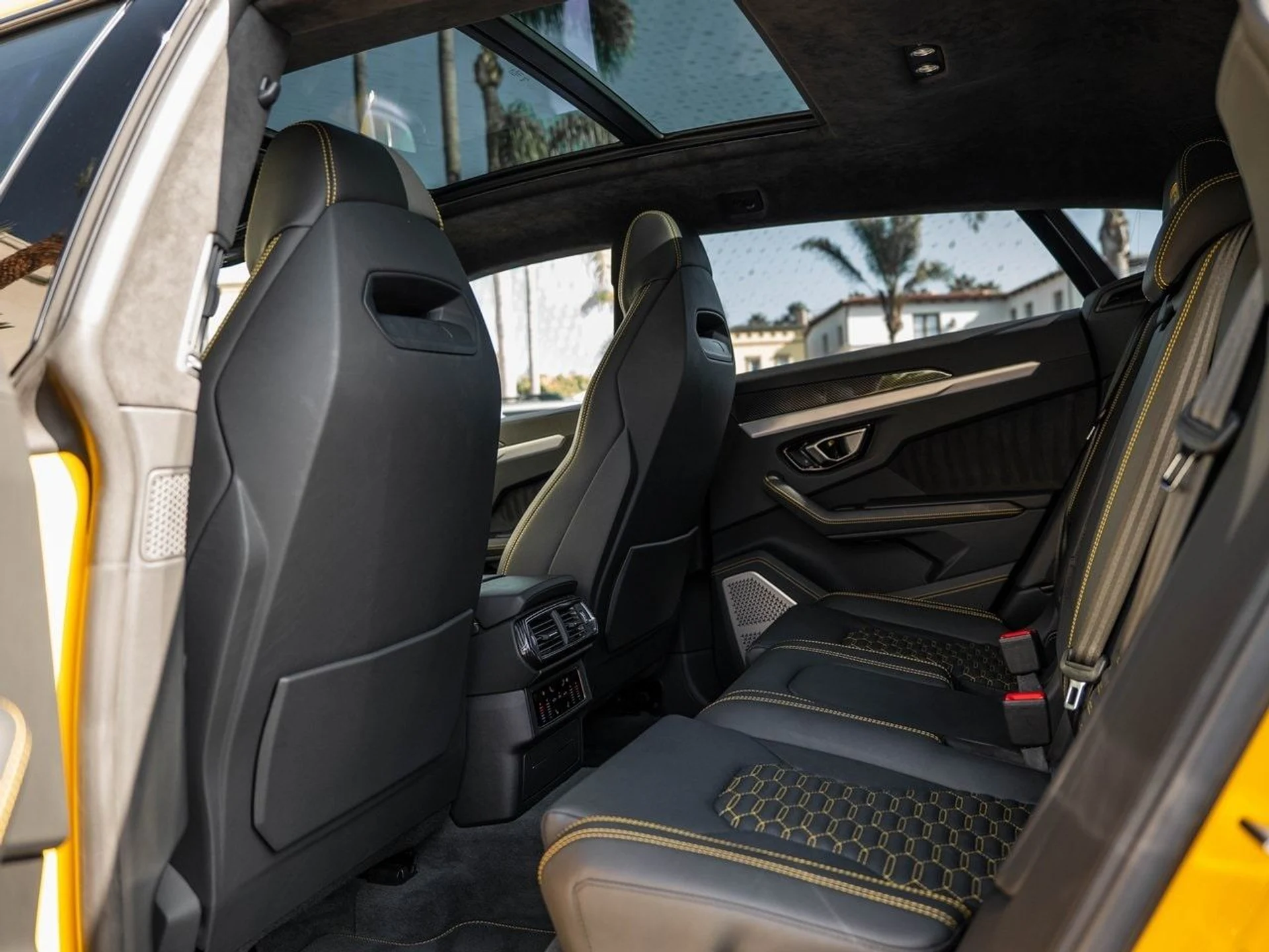 mph022_2366132733_24a849ea100a3fd3ee01a71608cfa1d3x_75c95ca878