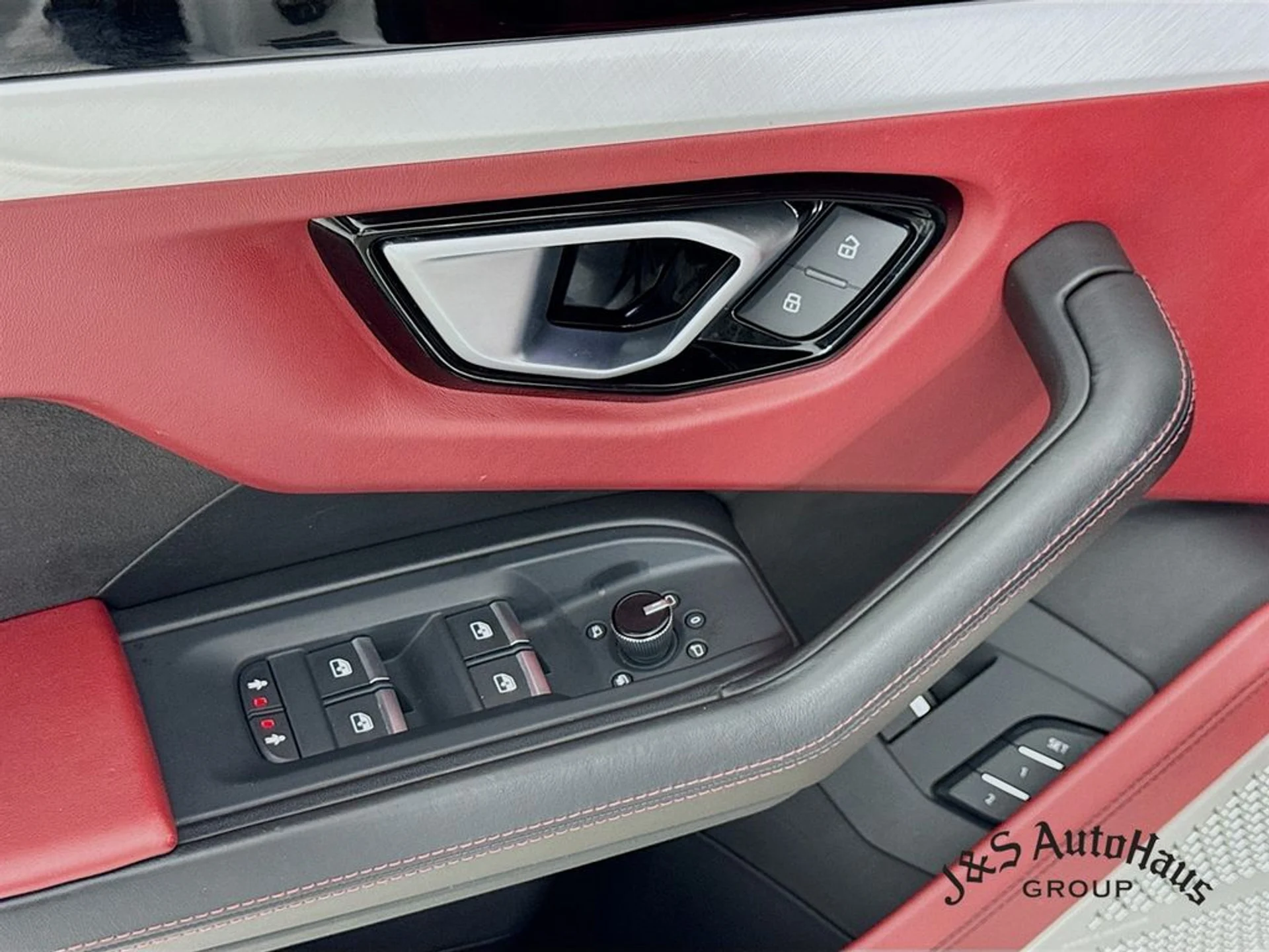 mph022_2366771234_0eg331rgf7tgcs555gz92nwqy28y_b3d6202d5e