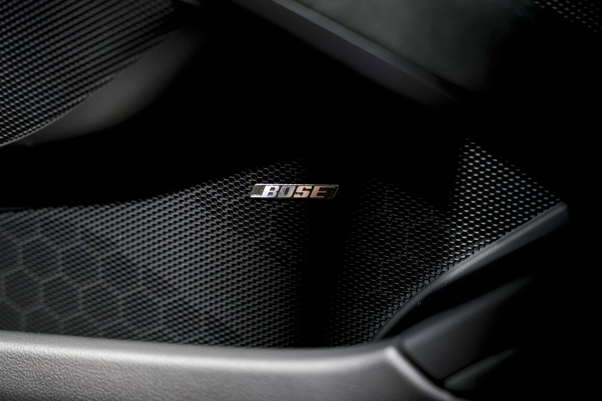 mph022_2369861488_cfa45a9409e2464c152285d37441bec7x_8676d16f84