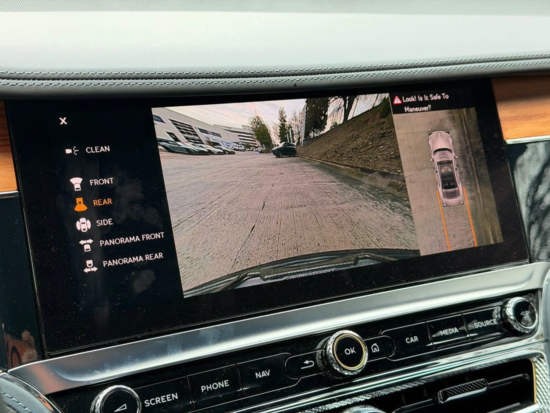 mph022_2372608183_5eabfd74eef94df2a2d37400ba478486_d1db189a5d