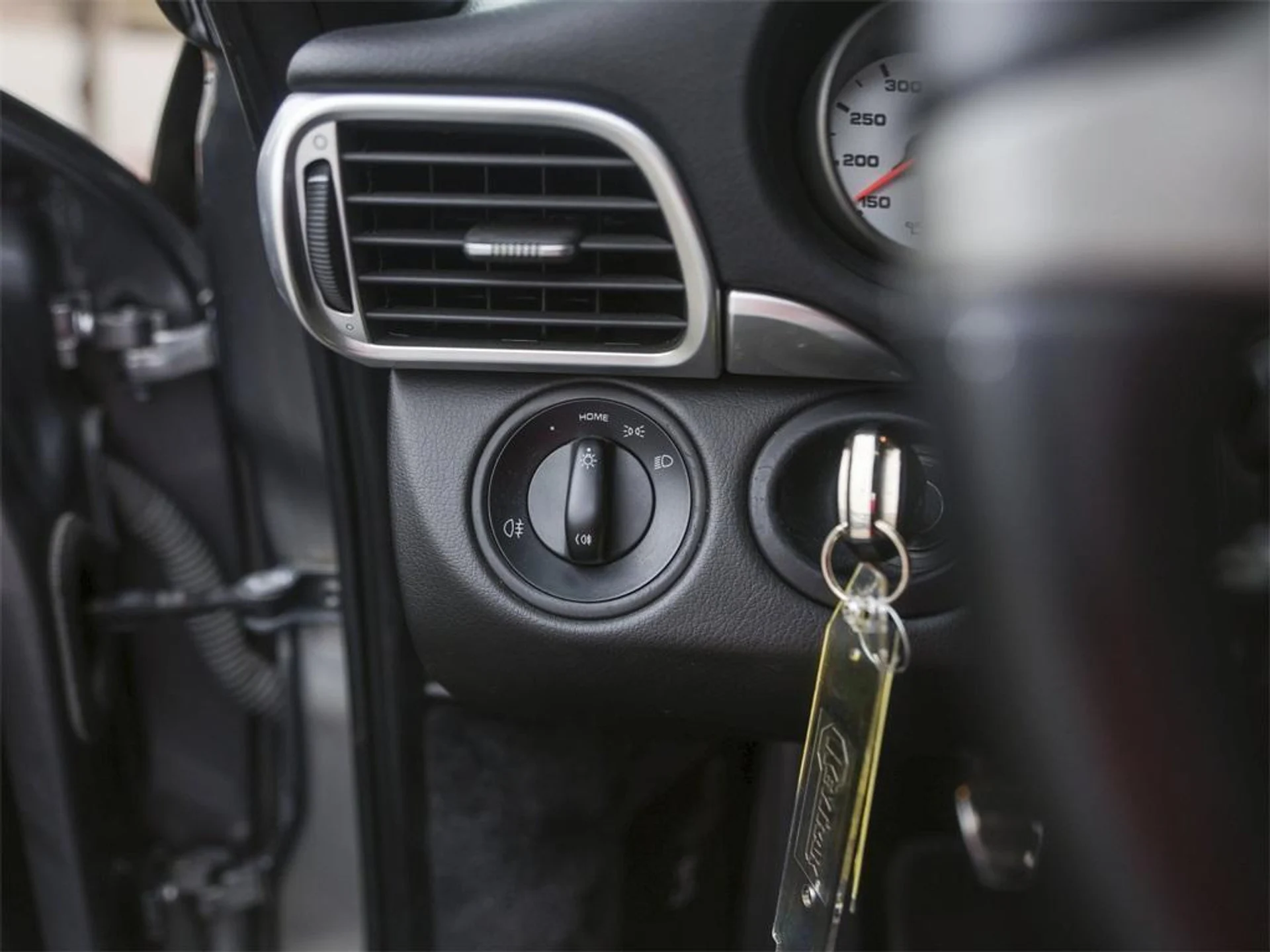 mph022_2376637355_H5t_Vr_Nca_K7b_Zl_Rou3shk_Lbf_ZKNY_0b321e6cb2