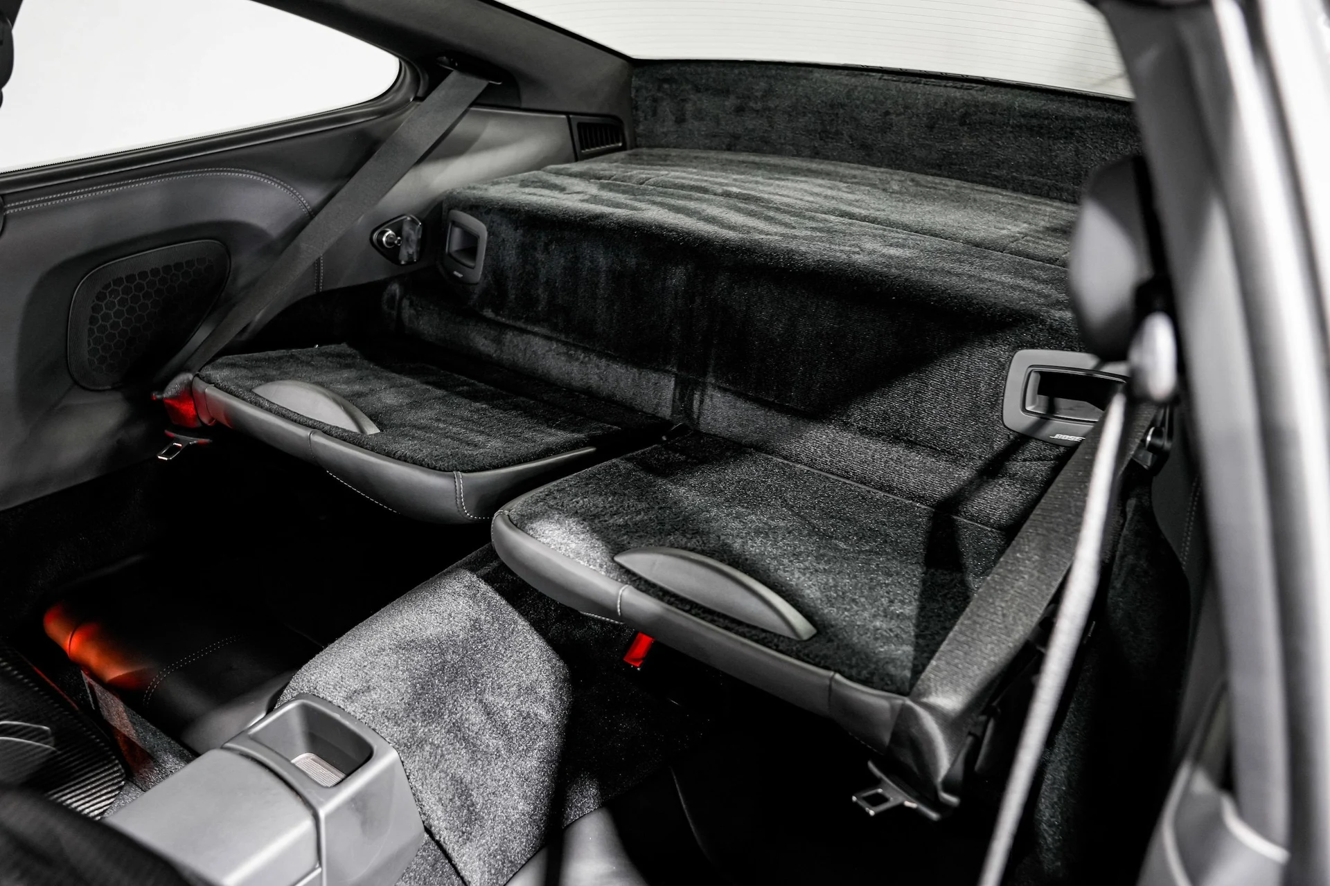 mph022_2378648669_2d8cbacdc1d1dcafb08aa01323514c09x_daab286935