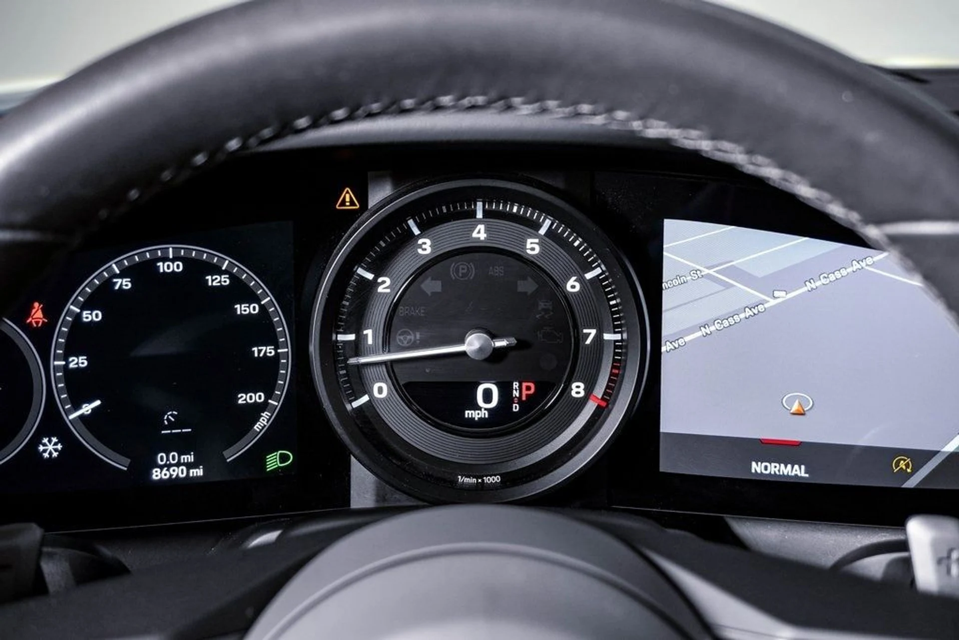 mph022_2379455142_949ae1d3f257c4c9101c8be0ece4f409x_82ca867a88