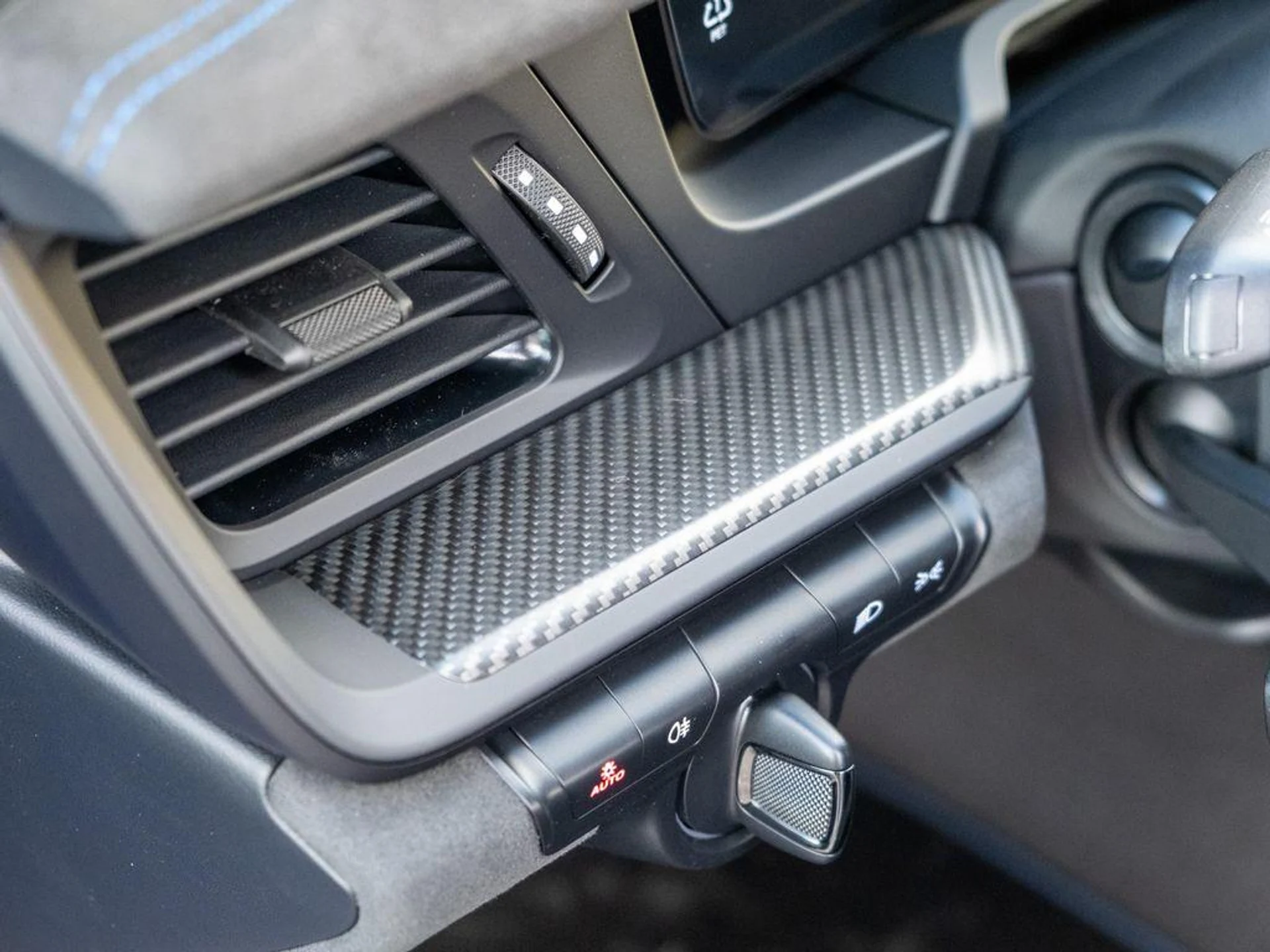 mph022_2383402854_UB_Qn_X9a_Km_Dcp_Xcrt_Ce6_Nl_L_Ph91k_ae8f557c88