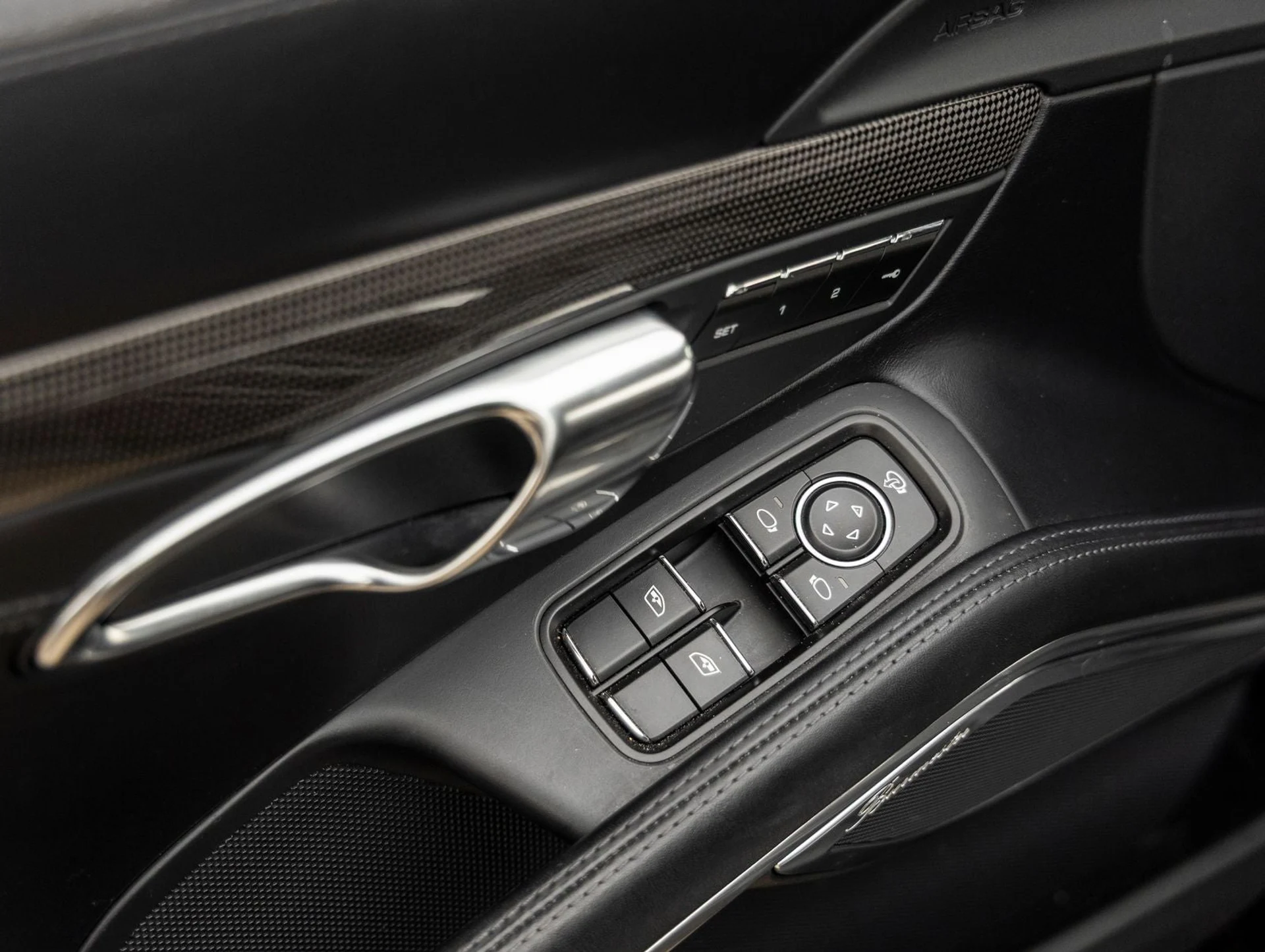 mph022_2386202399_23_b093f28995