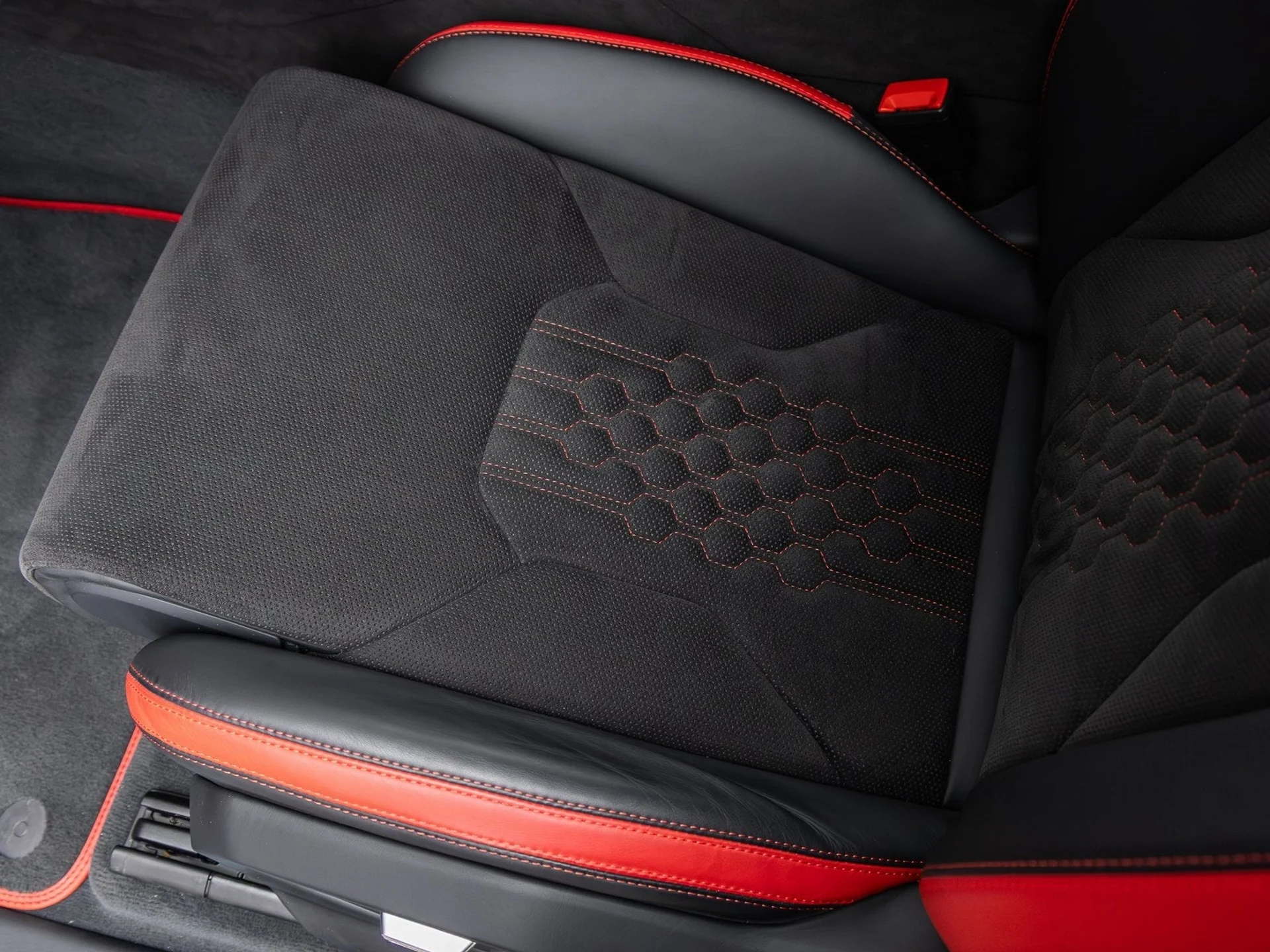 mph022_2395762195_23_ae07baa08f