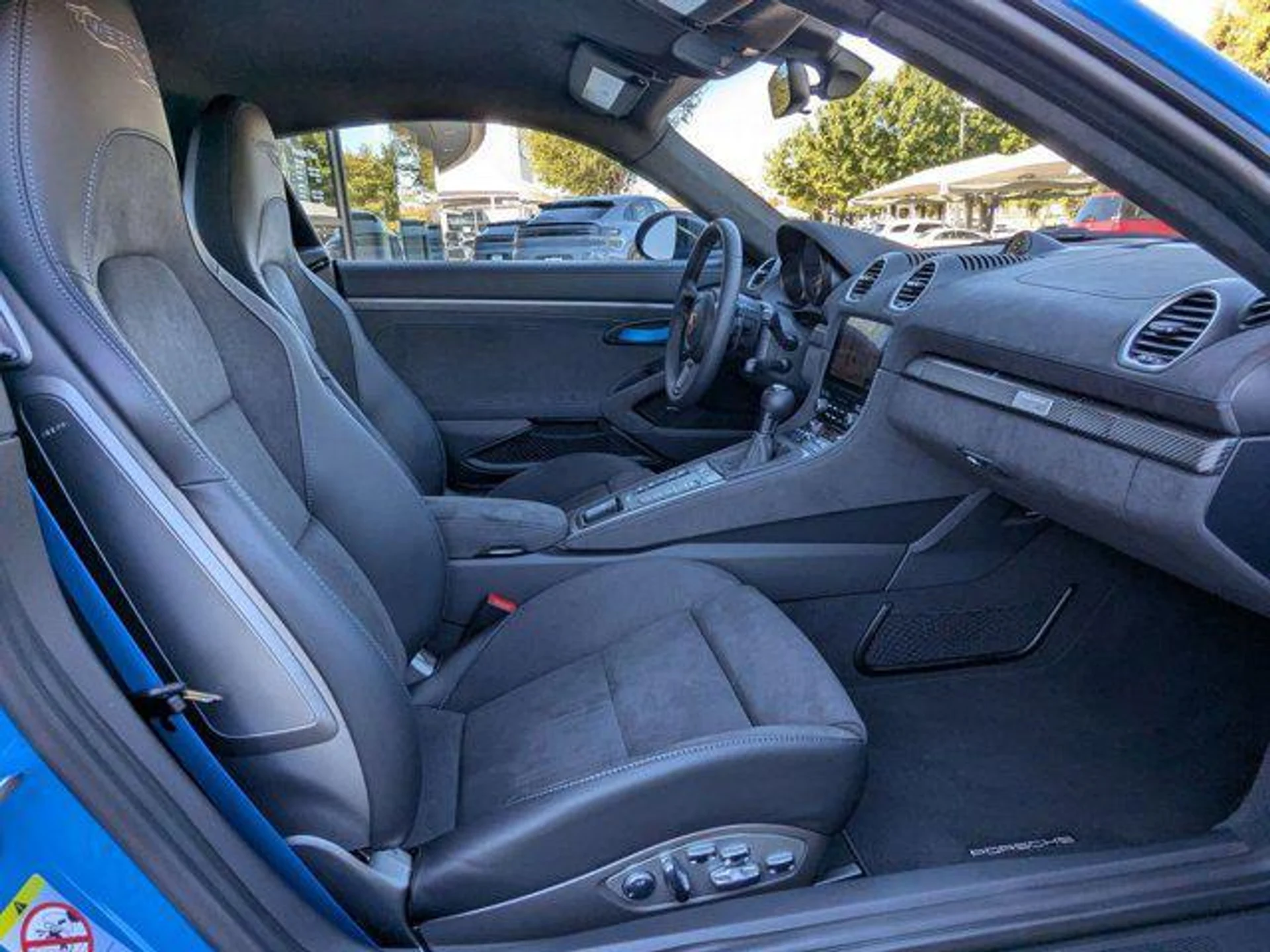 mph022_2397620570_F4_M_Qy_NA_66ltsg_Egd_W_Nan_O_Wh_Yo_Vk_582a8bfc90