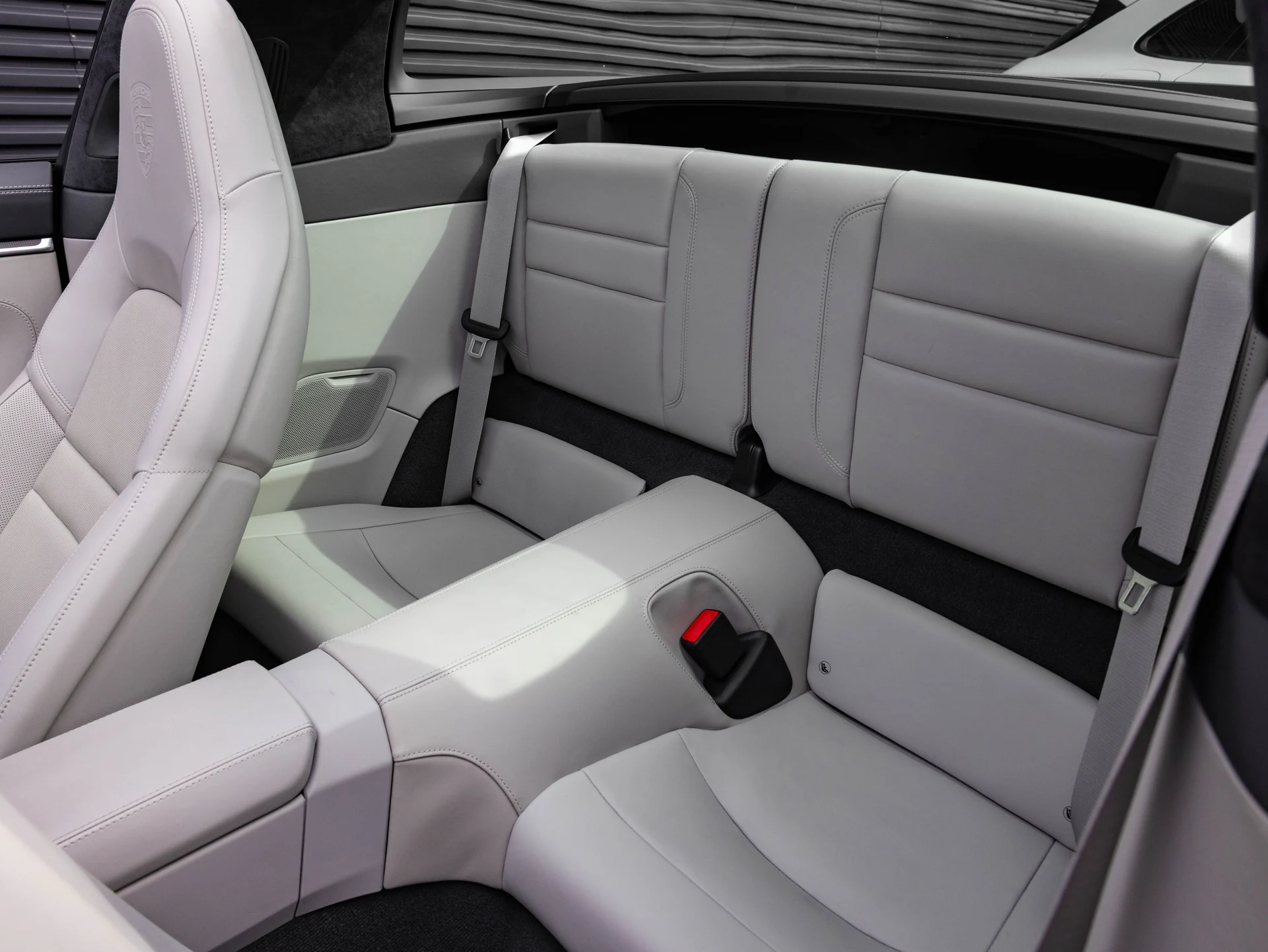 mph022_2398774453_885f7f37838e91f92dc1c31d0ebcf9cd_a835942257