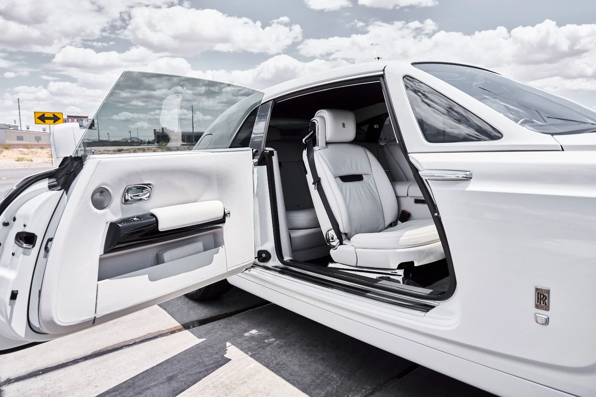 mph022_2399216360_Used_2009_Rolls_Royce_Phantom_Coupe_Base_1780102058_666c195ba8