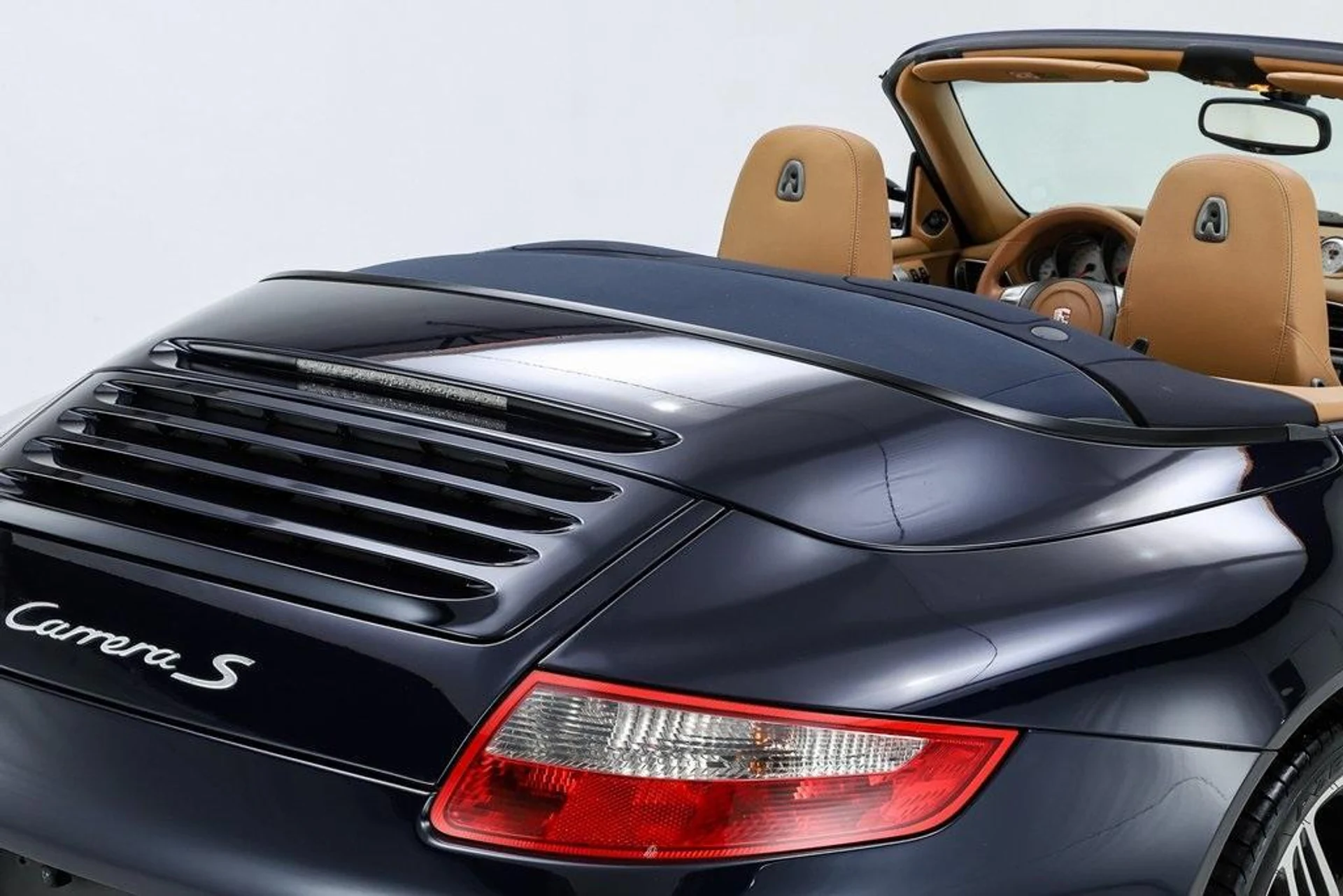 mph022_2399485372_k_O_Jd_E_Zi_BMYS_Uf6h2m14n1_P6_M_Og_E_b95c88cc67