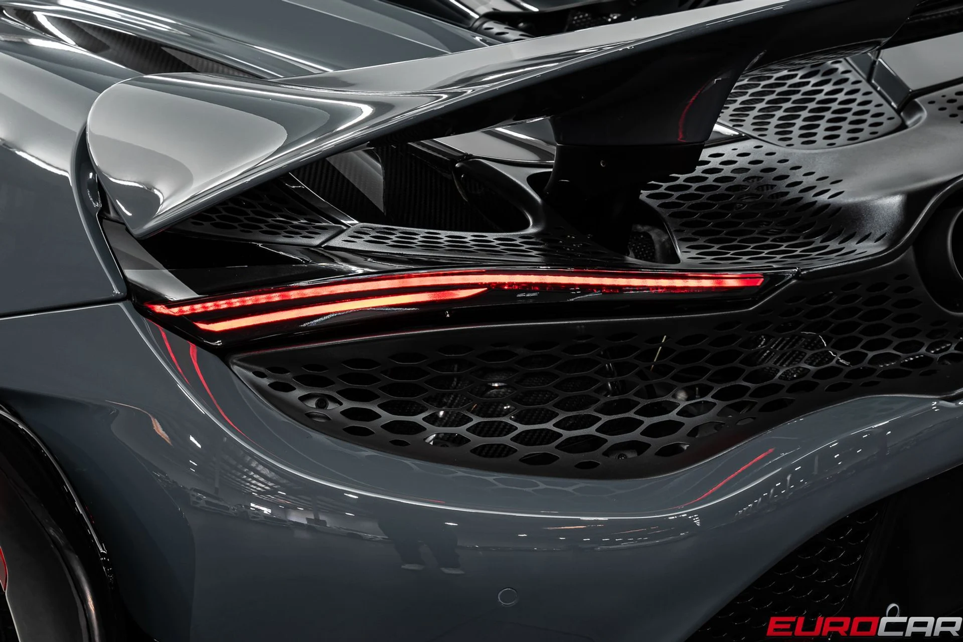 mph022_2401253312_a9f12698_0825_47bc_9482_6c1b579d2927_5fdb771c09