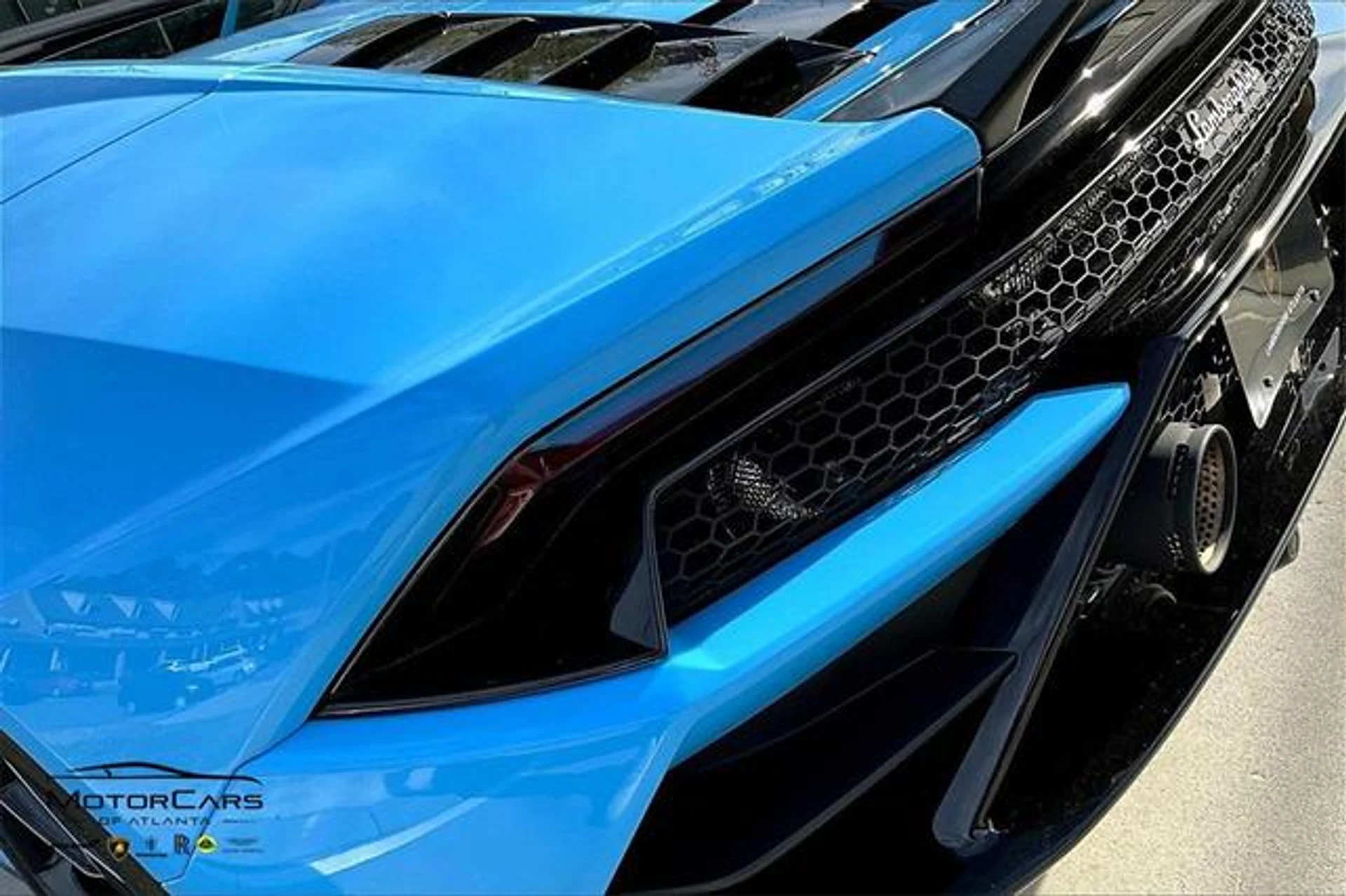 mph022_2409926746_RN_6ra5_X_yy_Xwv_Mi4_KK_4anb_P272_M_e1417c30be