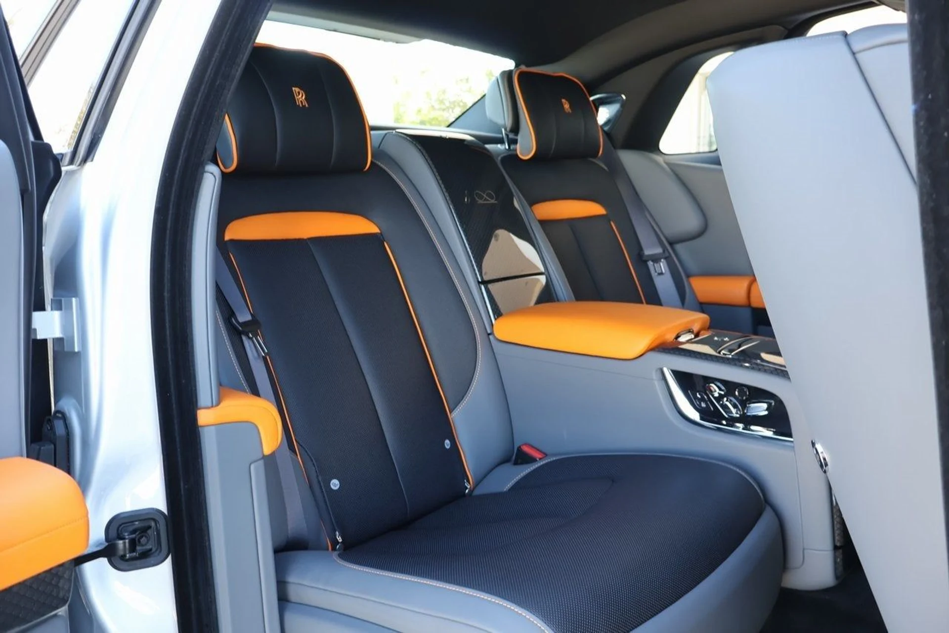 mph022_2416491678_23_93992f794b