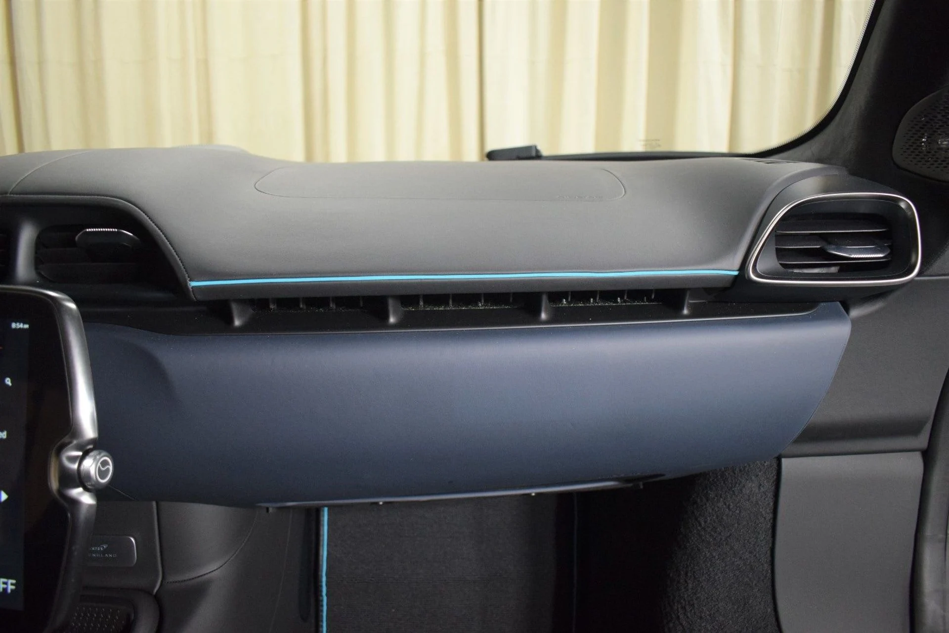 mph022_2417846700_3167f9ae12c1faf8fe5c28d564855de3x_5fb7268779