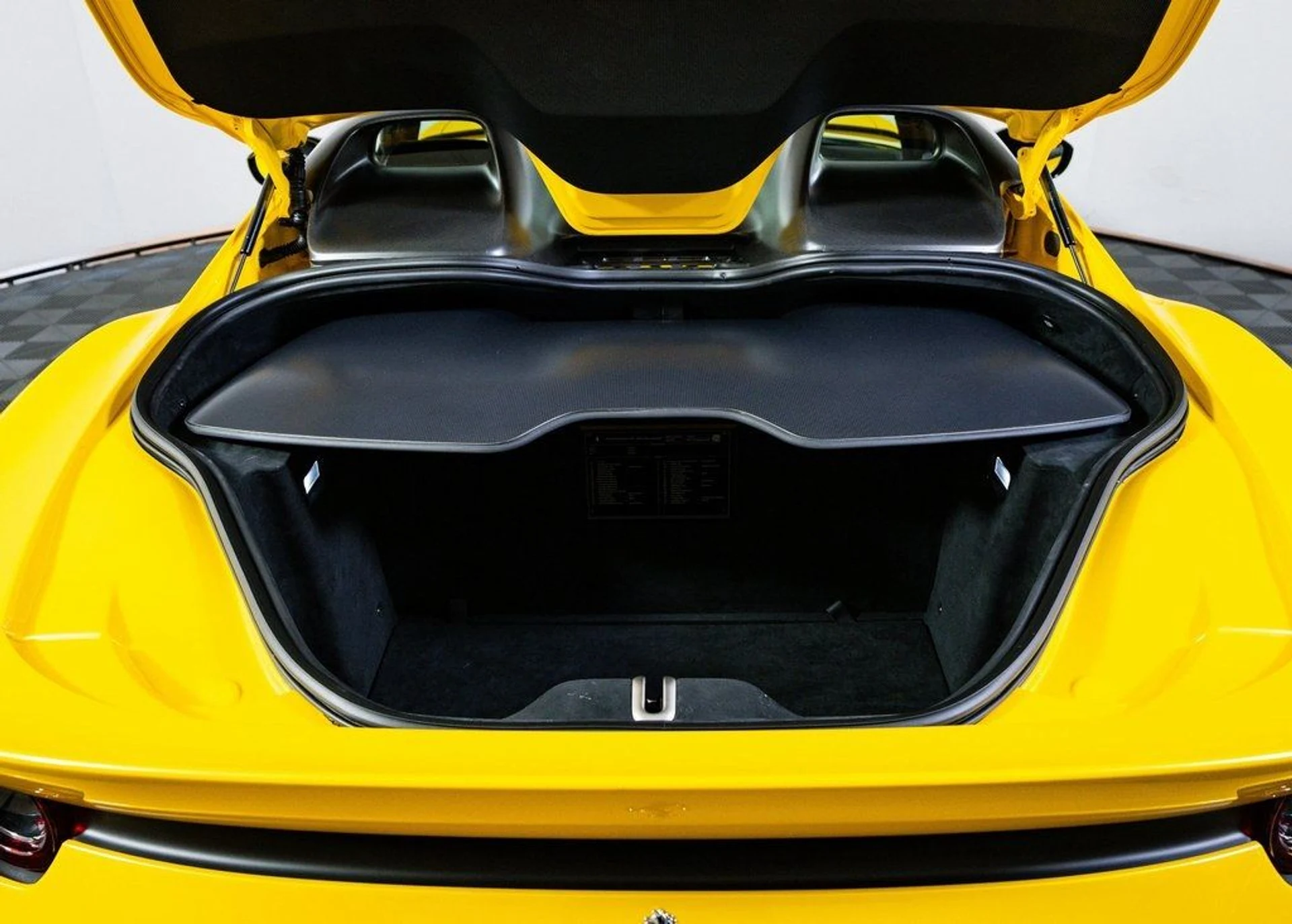 mph022_2418125566_9256b3b9e893f3270e1b1f924eee22e3_1e38ed677b