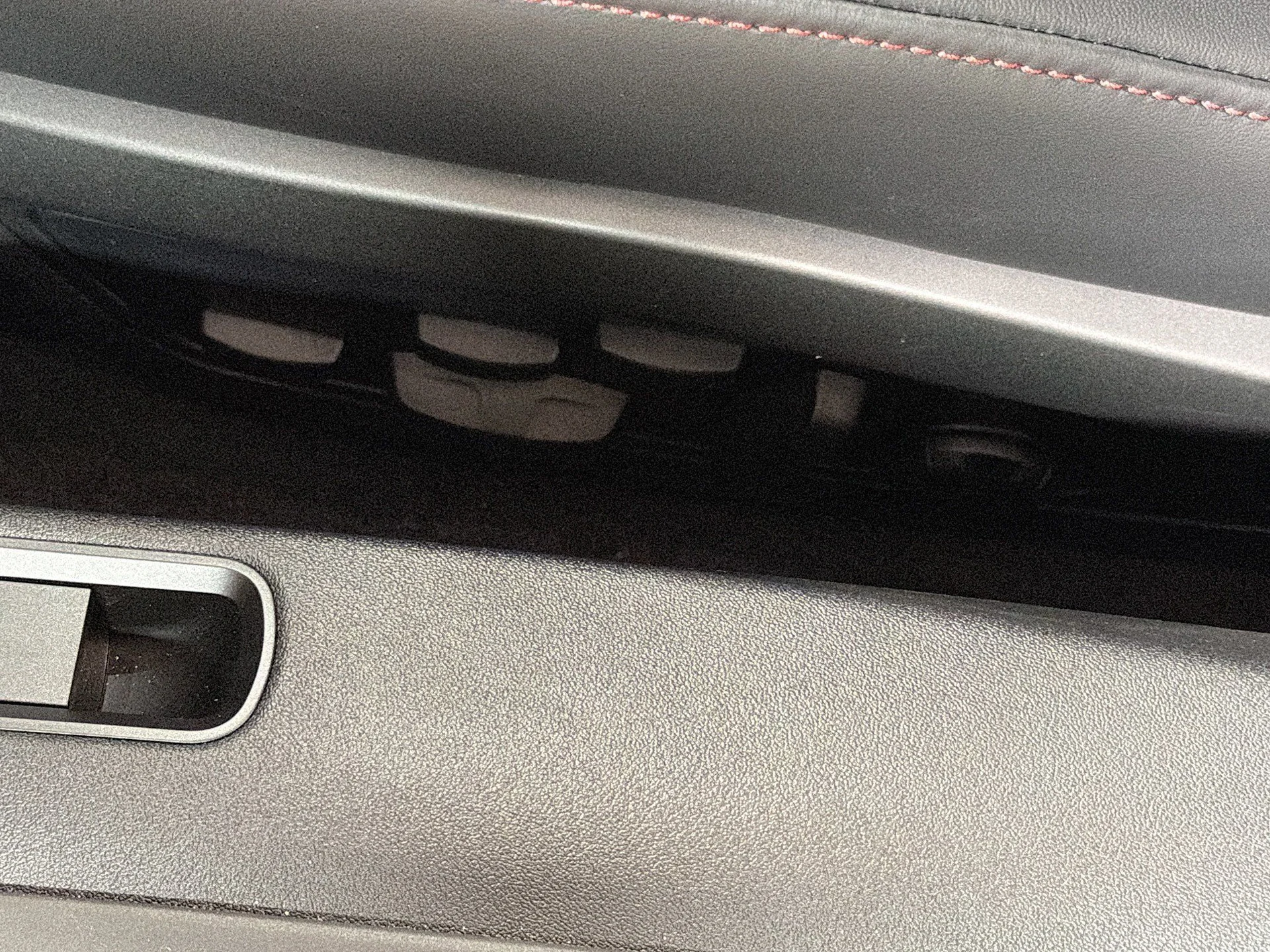 mph022_2418830956_80c4f8b19572d8de67066119ee26d6e2_9dc4a41125