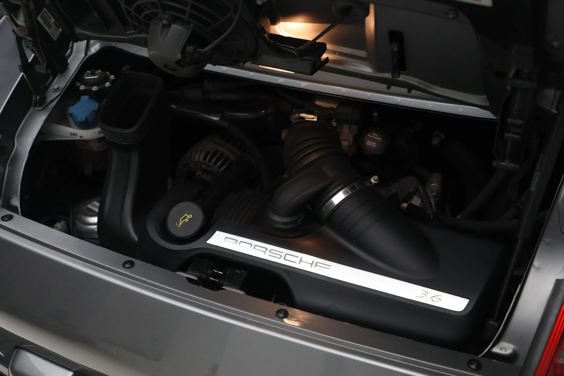 mph022_2423014104_Used_2008_Porsche_911_Carrera_4_1765923894_aa6af77a56