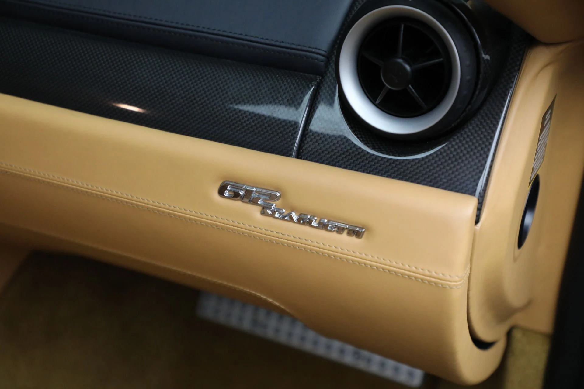 mph022_2429335396_Used_2009_Ferrari_612_Scaglietti_OTO_1763585775_a7bfcc8635