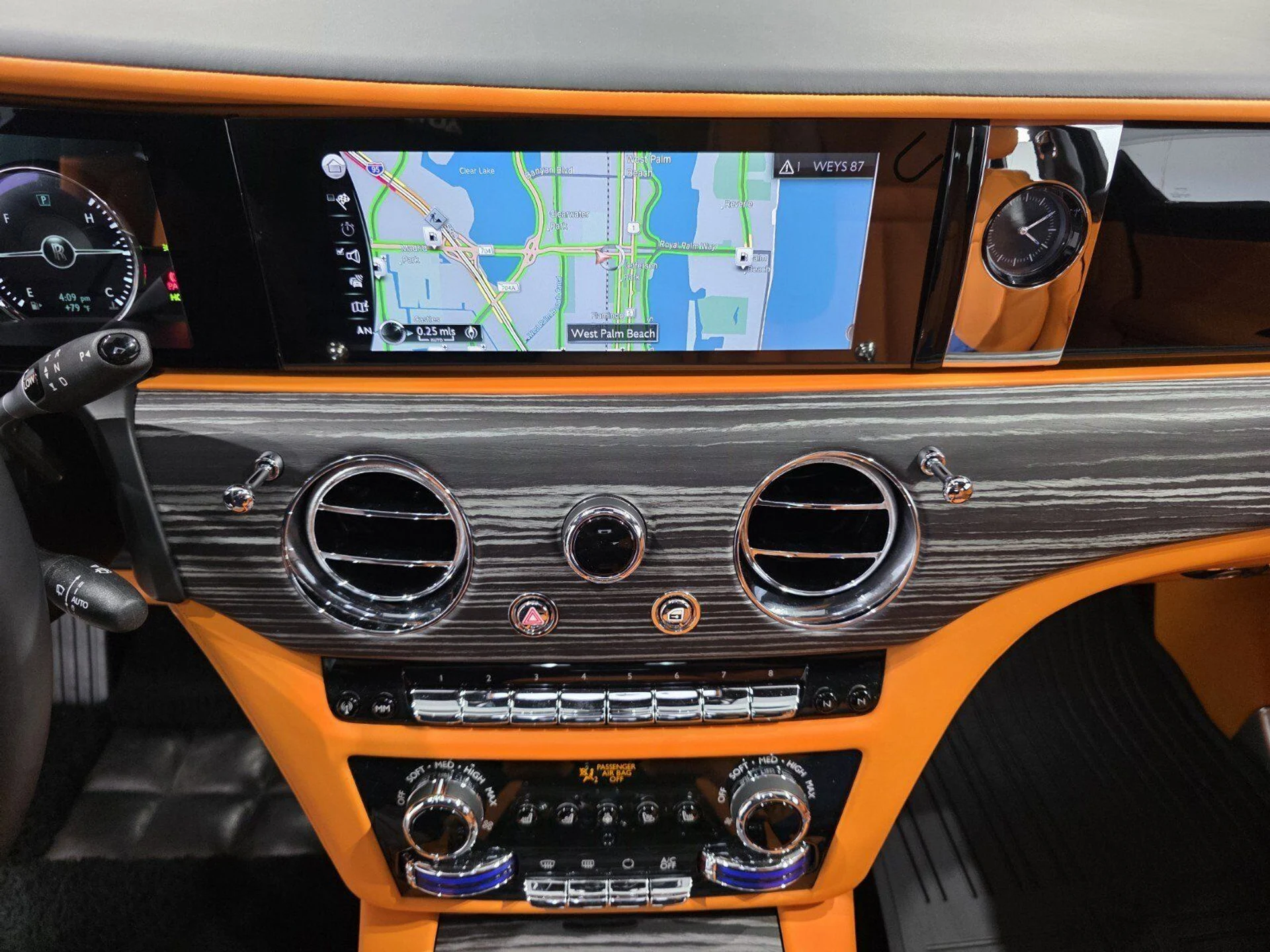 mph022_2430942561_0e1bfa34c720e002c3c0210050909891_f48c37441f