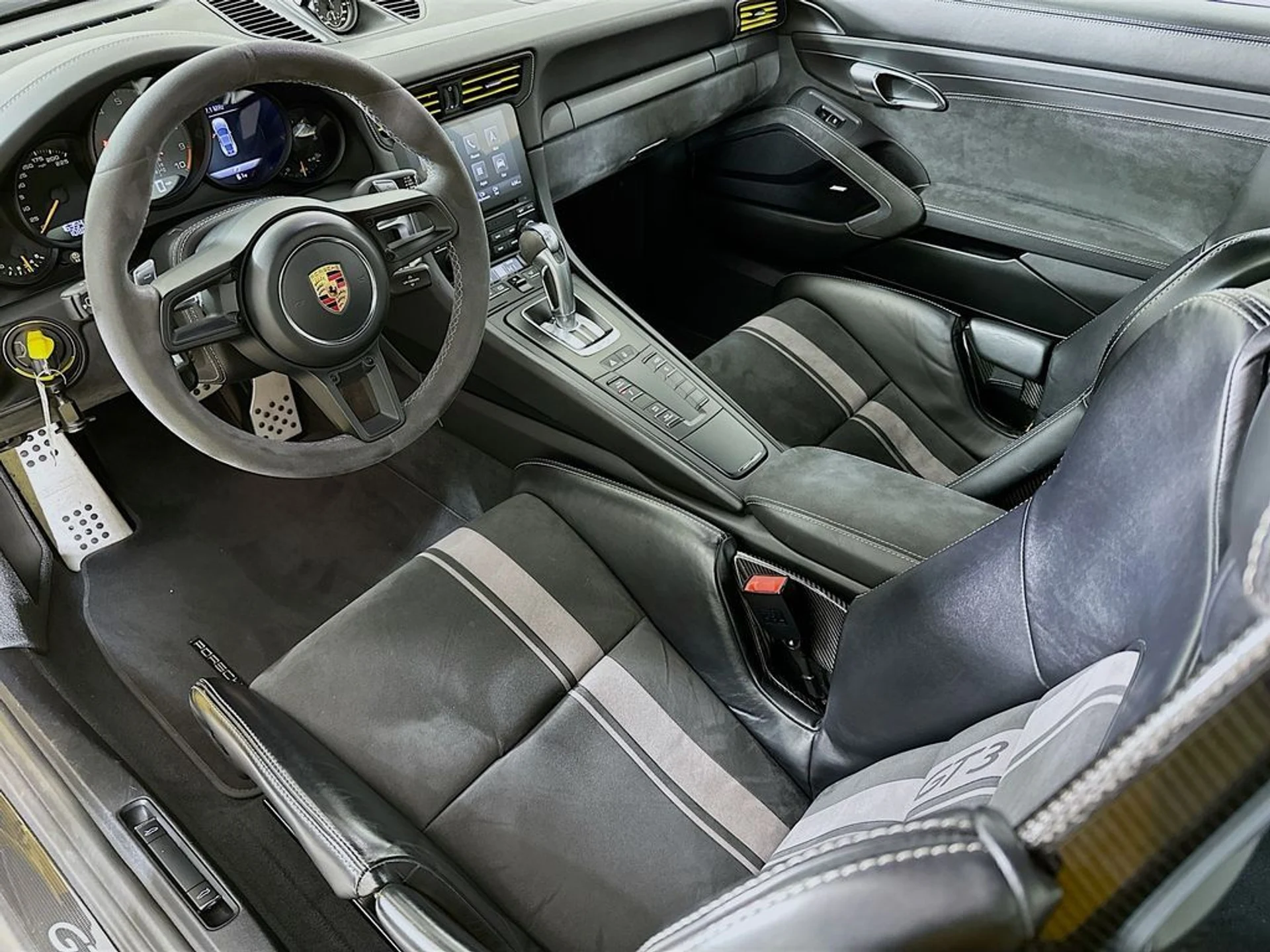 mph022_2434592591_64f0820564ff0fe35ddd34826dc7a717x_56bb2c1a05