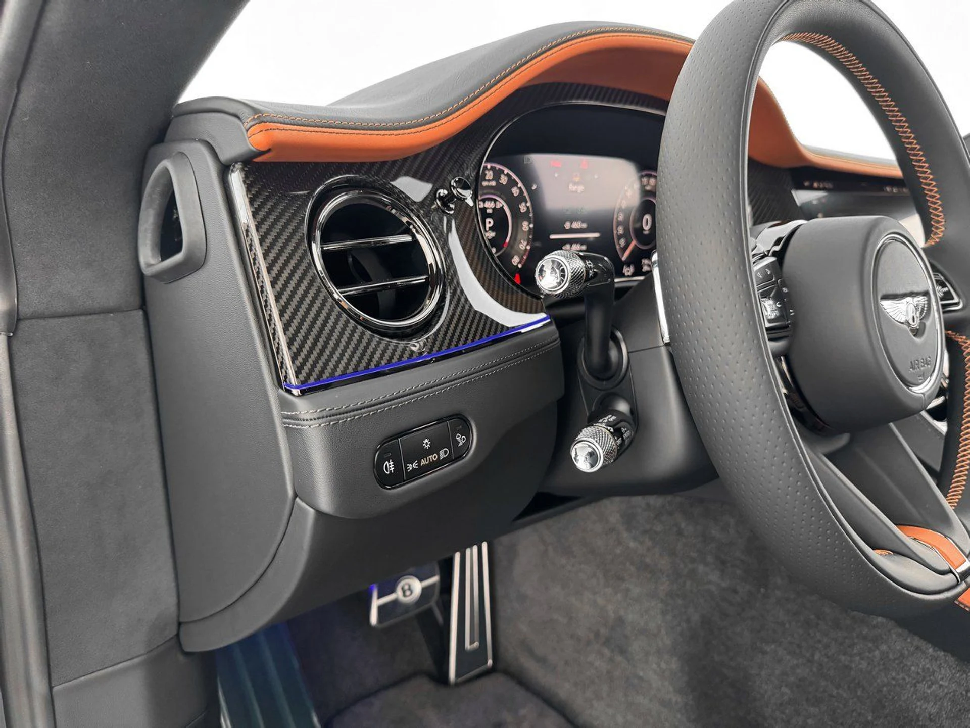 mph022_2435080_6cba71742d138b19a80cb762c11cc356x_ced7fd9935