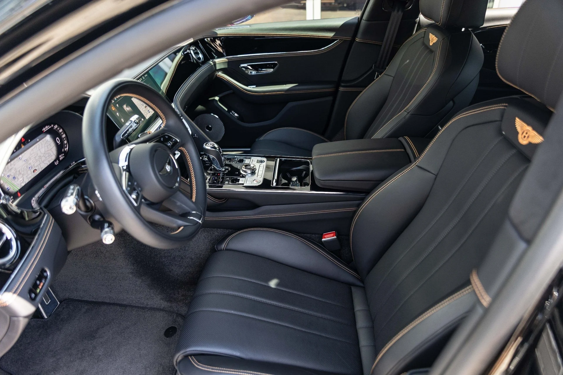 mph022_2438728454_Hi_Tech_Luxury_Imports_LLC_SCBBP_6_ZG_8_SC_022680_image_22_683125ccd1