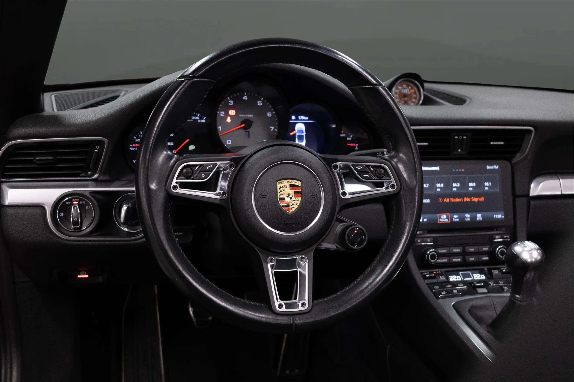 mph022_2443124456_914c4327_36c1_4767_bec1_f0a270699f6d_201720_Porsche2091120_Carrera204_S20_Cabriolet2028_WP_0_CB_2_A94_HS_15602529_23_d9dc49b8dc