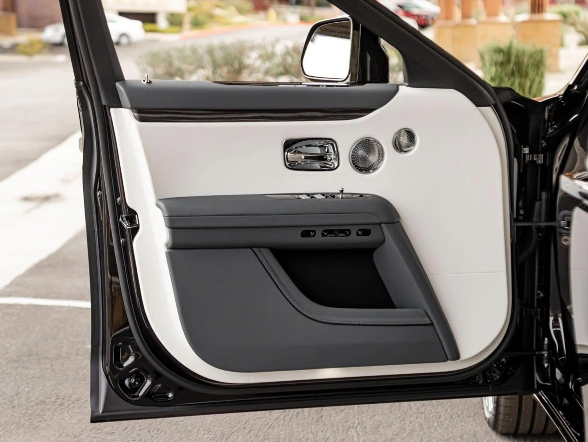 mph022_2446347969_23_e387007b2d