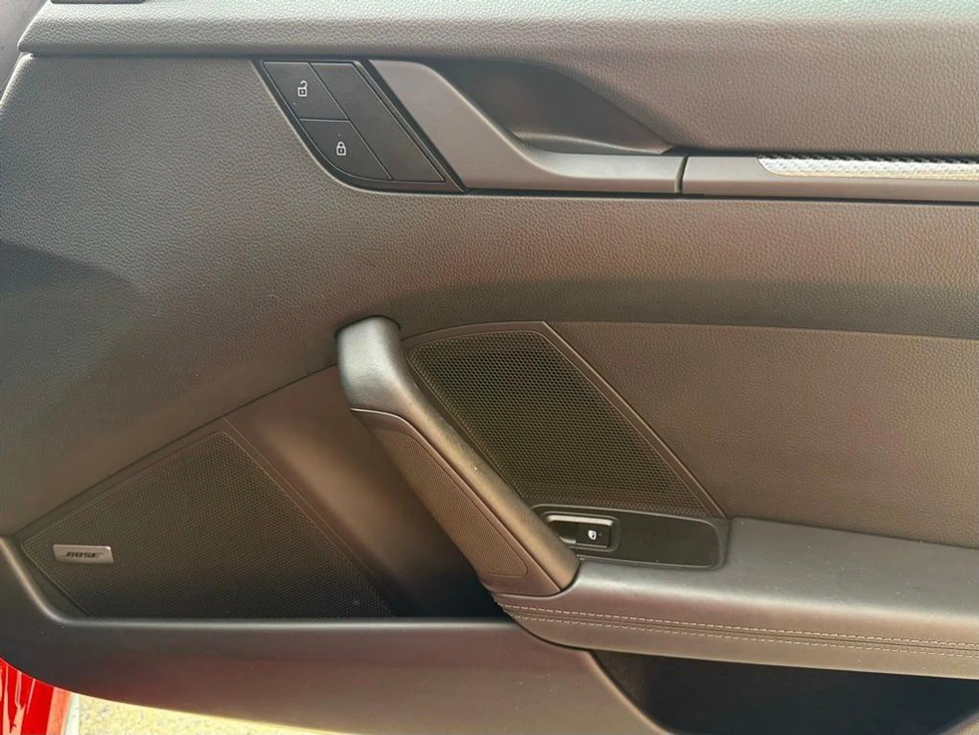 mph022_2447183754_z1_Cs_M_Lp_C_Mba_MJ_Aw_K_Ia4k_A0_X1_PHA_c6ba91c371