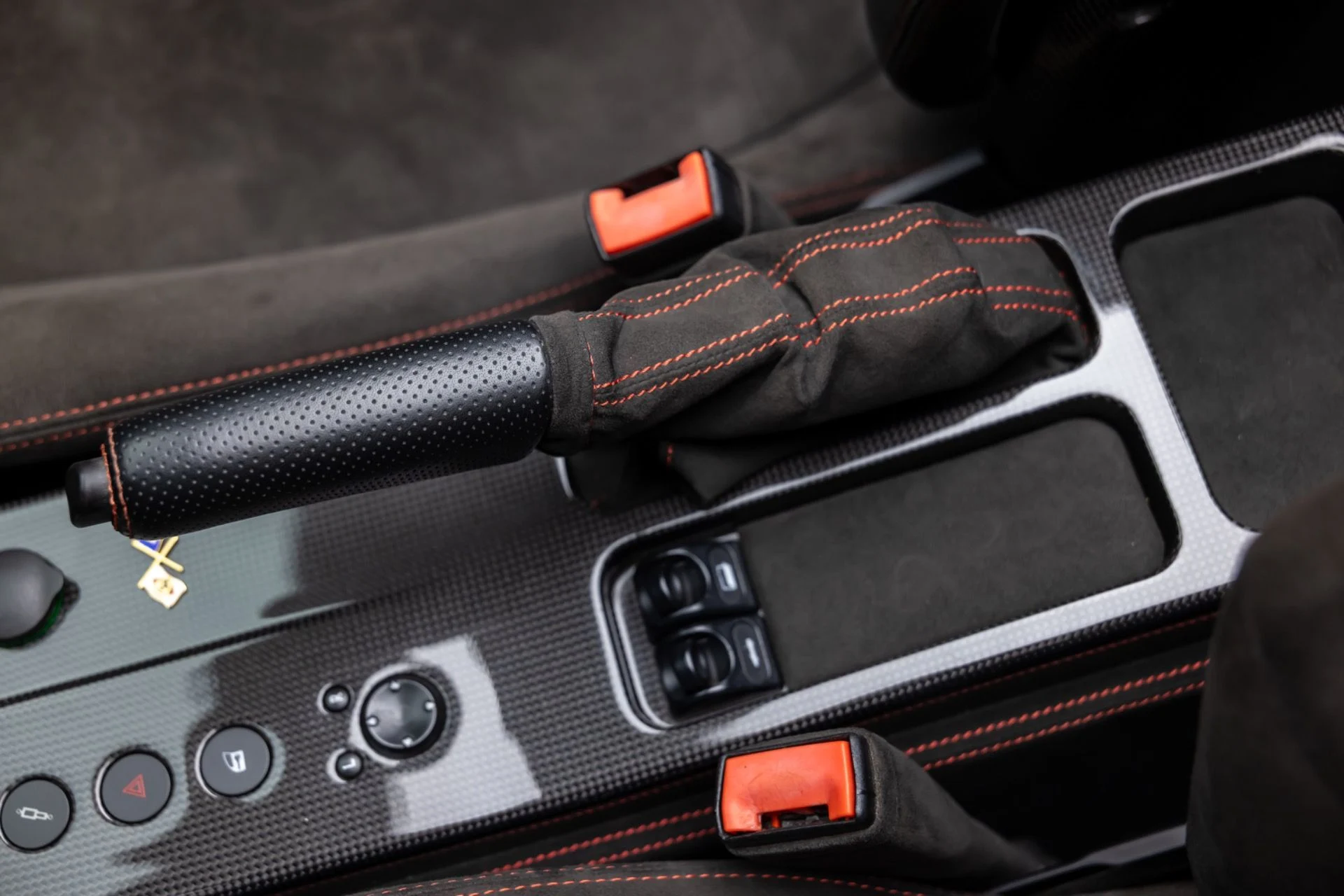 mph022_244737925_13488_p23_l_07a02a066e